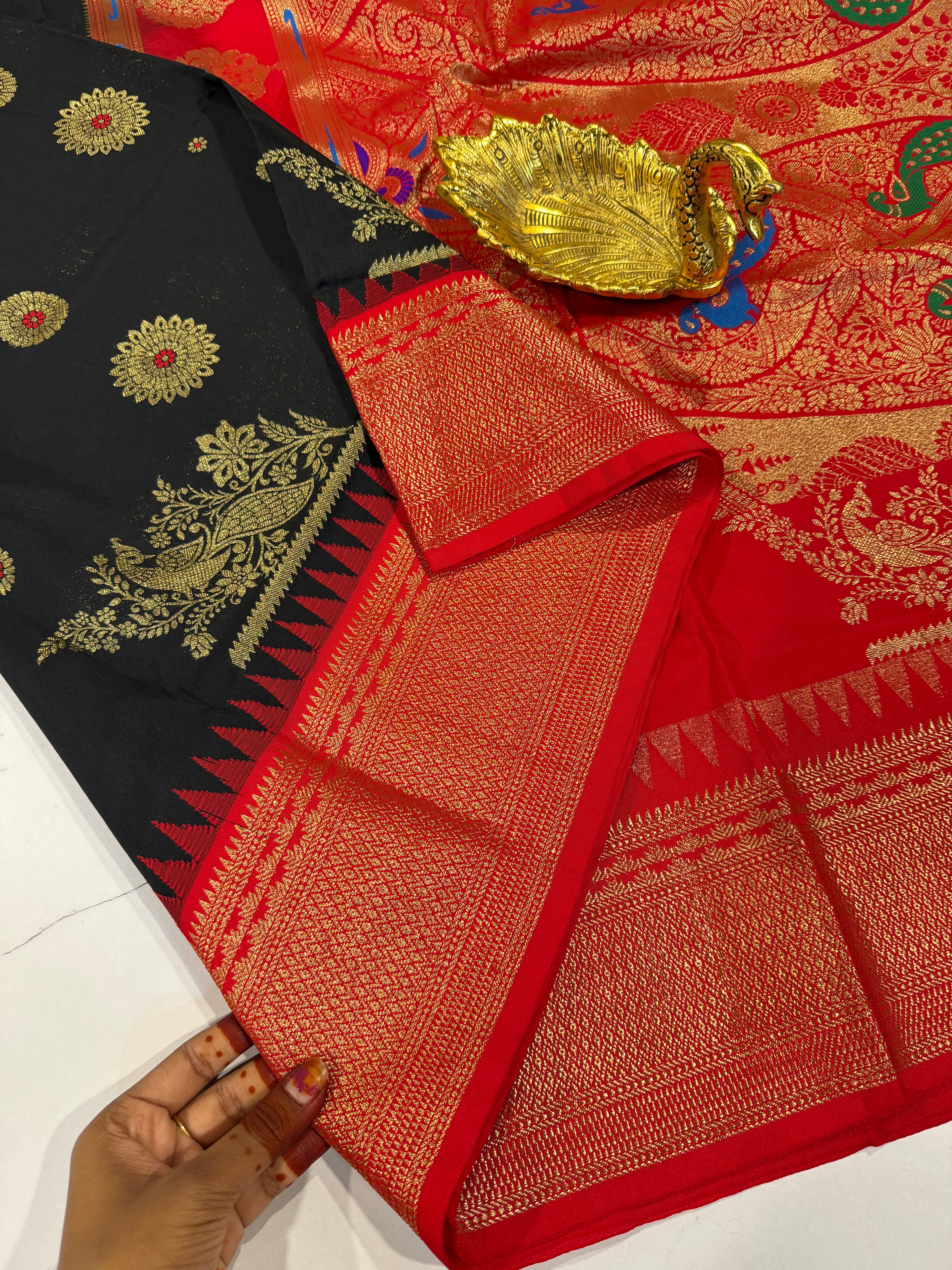 SN-35 Semi narayanpet black and red border saree