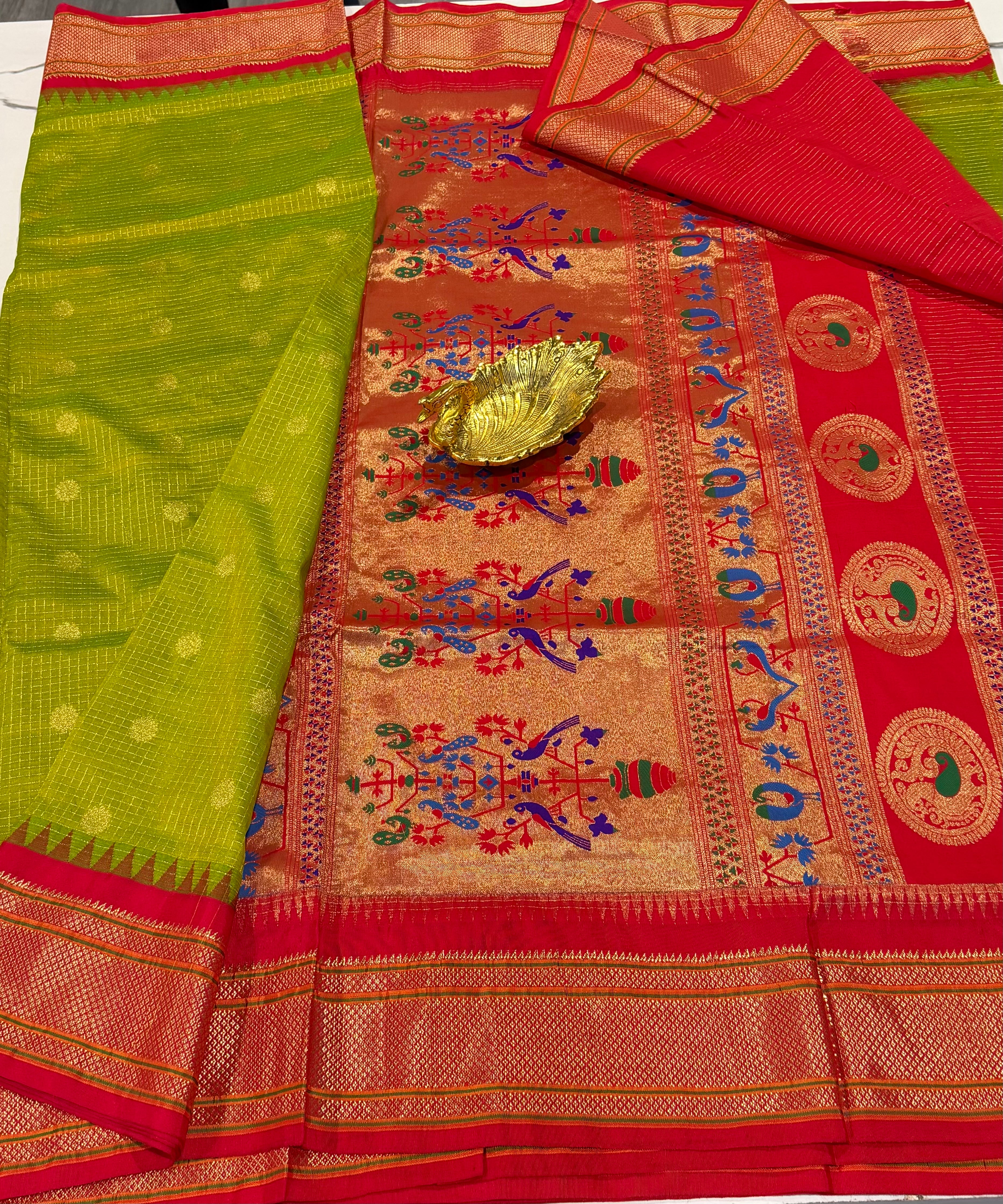 LD-SN35 
pesara green and red border saree