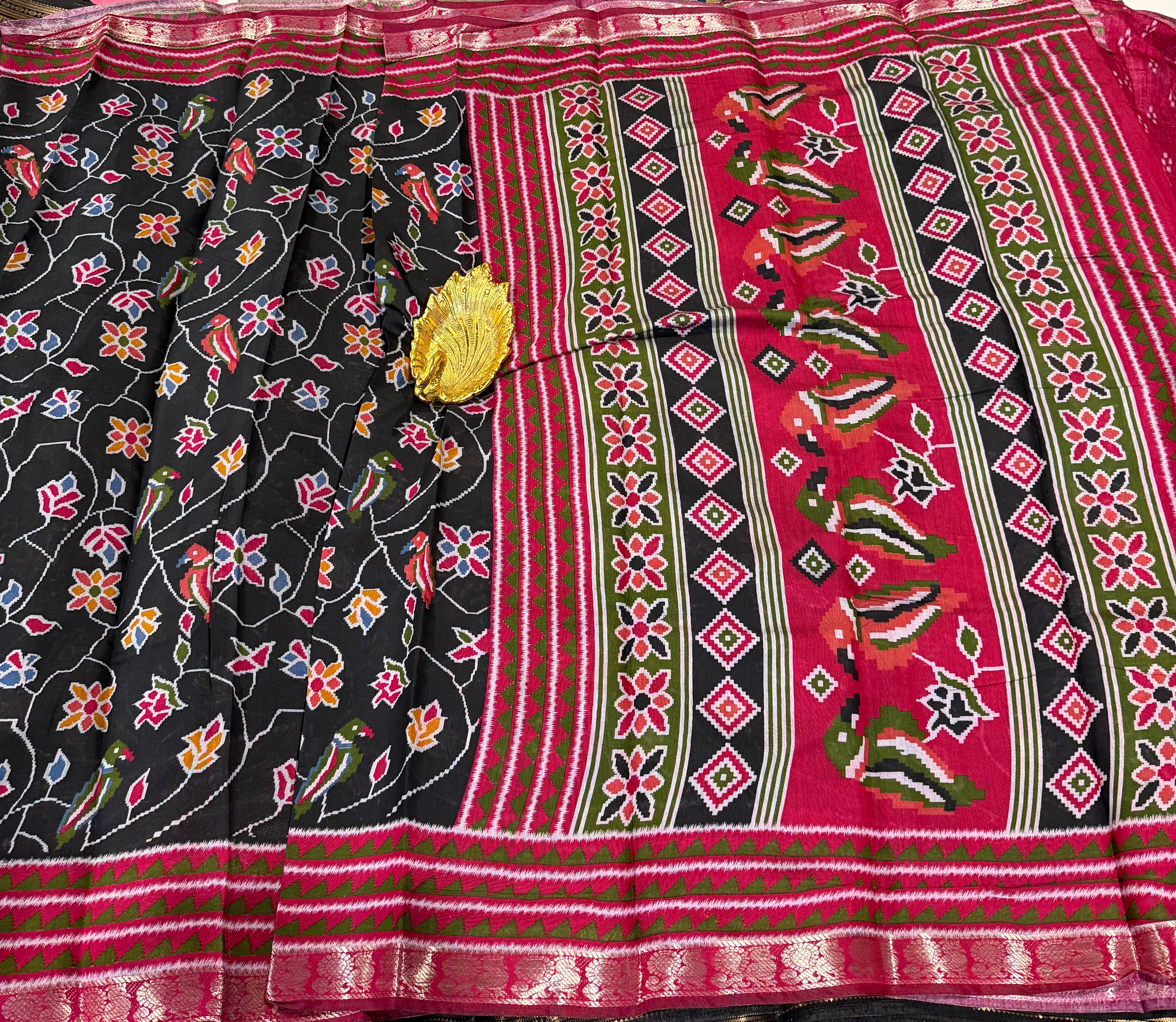 Black saree Mashru mangalagiri