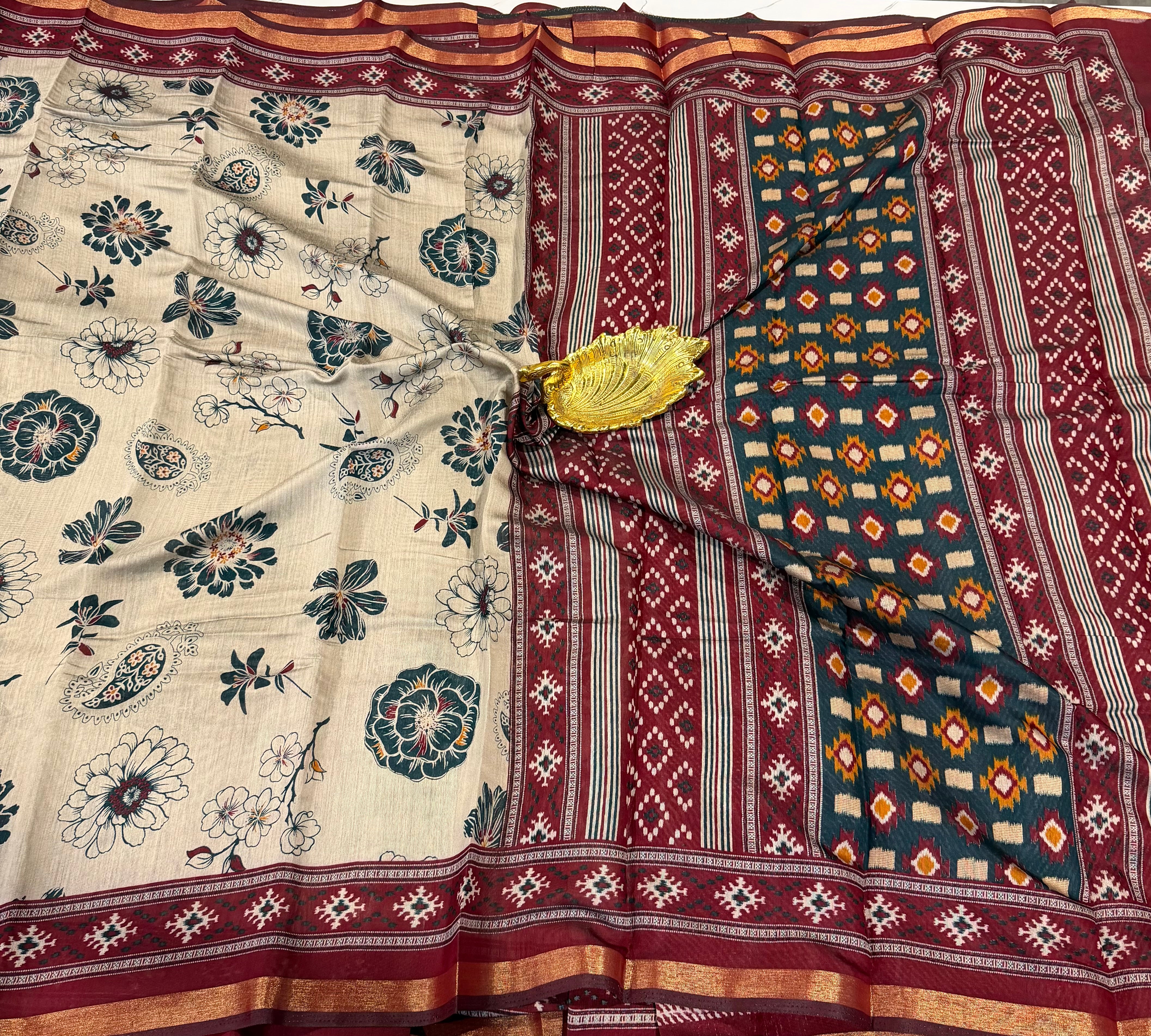 Cream colour saree Mashru mangalagiri