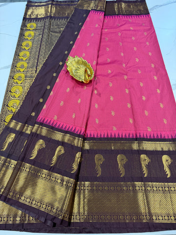 MS-2501 pink n brown Muniya gadwal saree