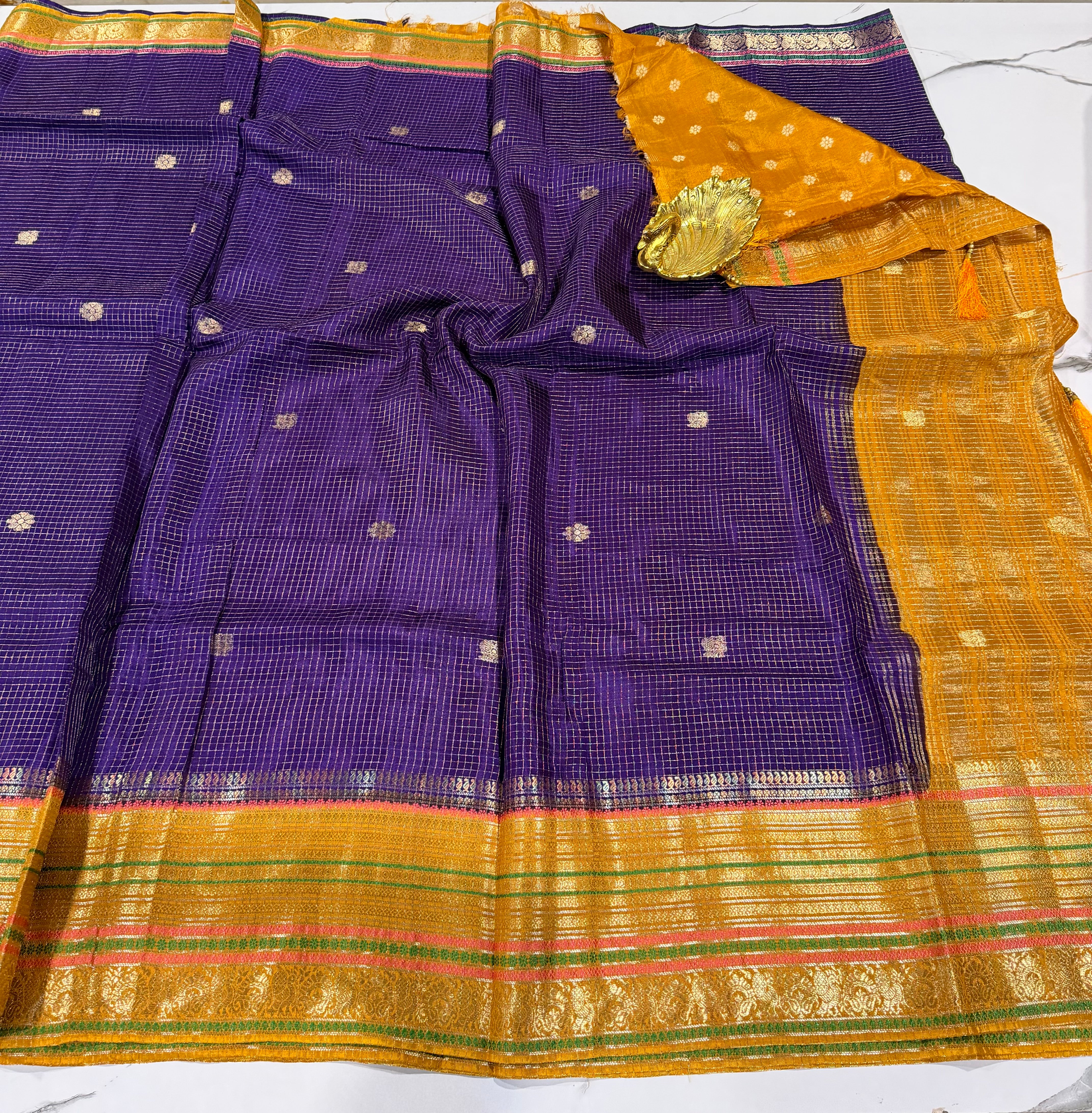 VN-2450 Violet n Mustured vintage Narayanpet saree