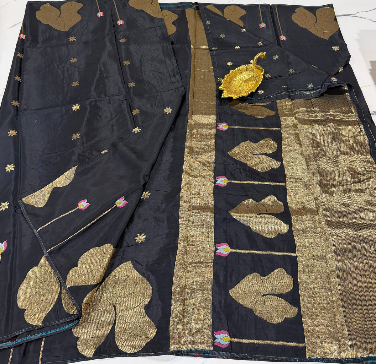 HL-2650 Black Ho crepe saree