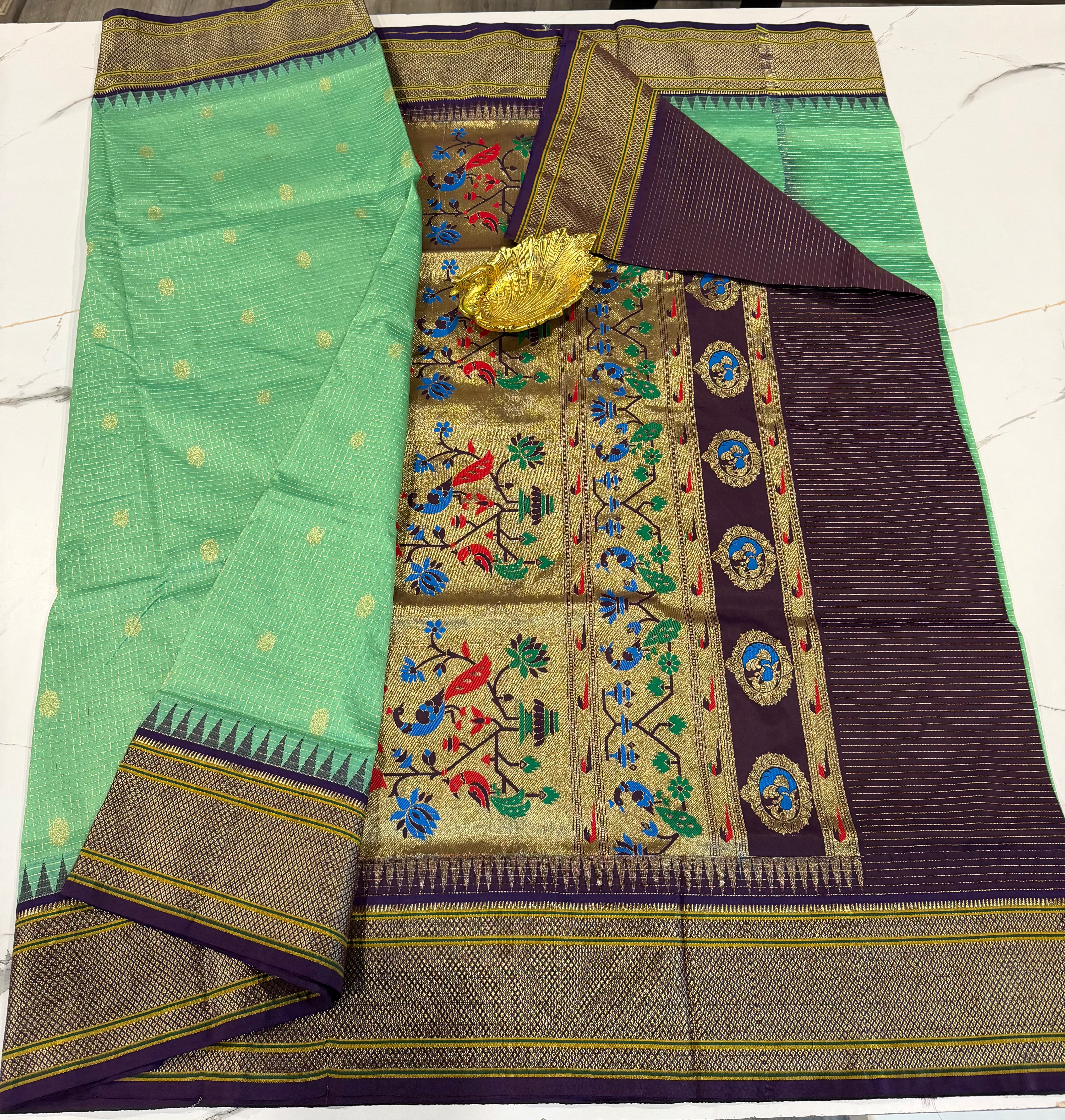 LD-NG25 sage green and brinjal border saree