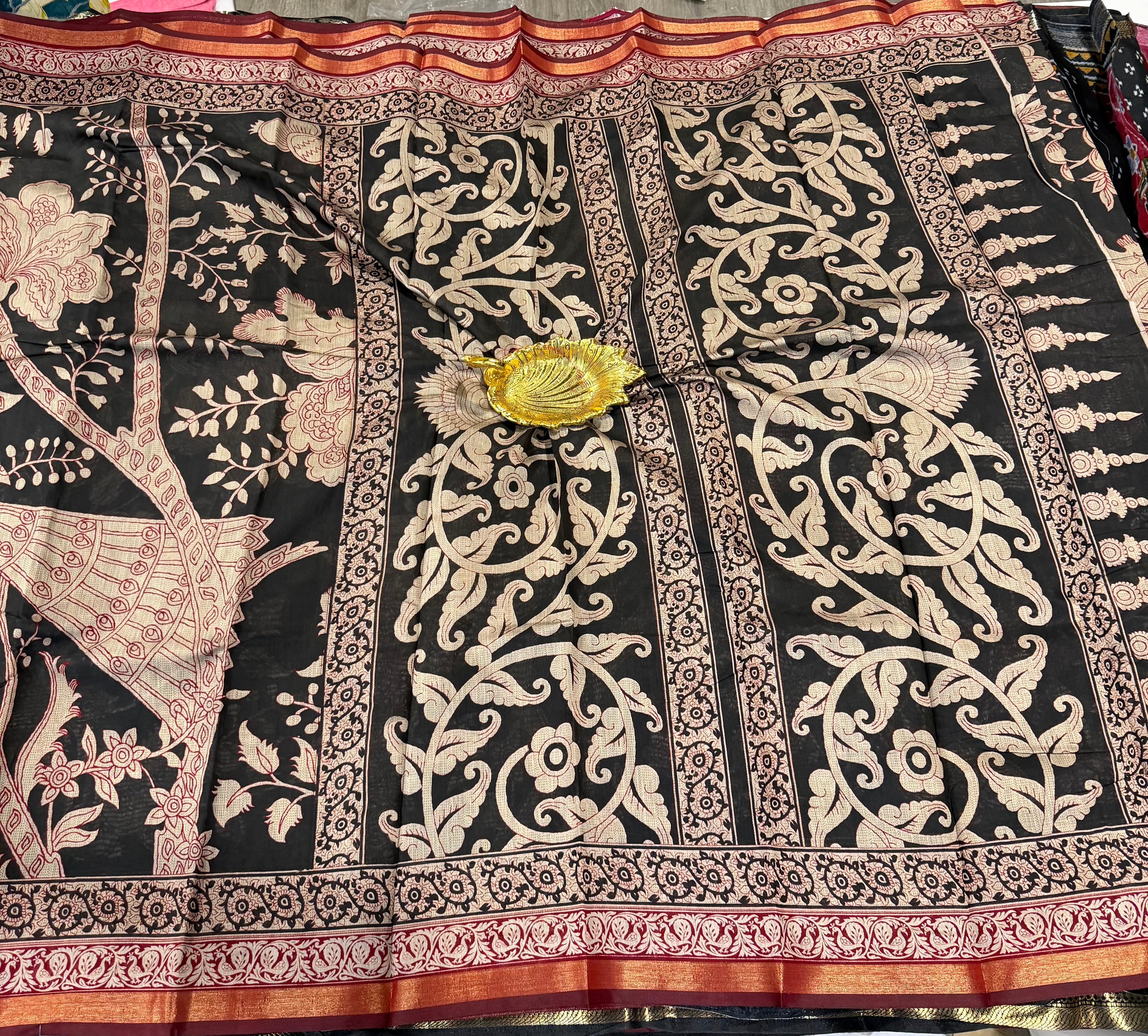 Black saree Mashru mangalagiri