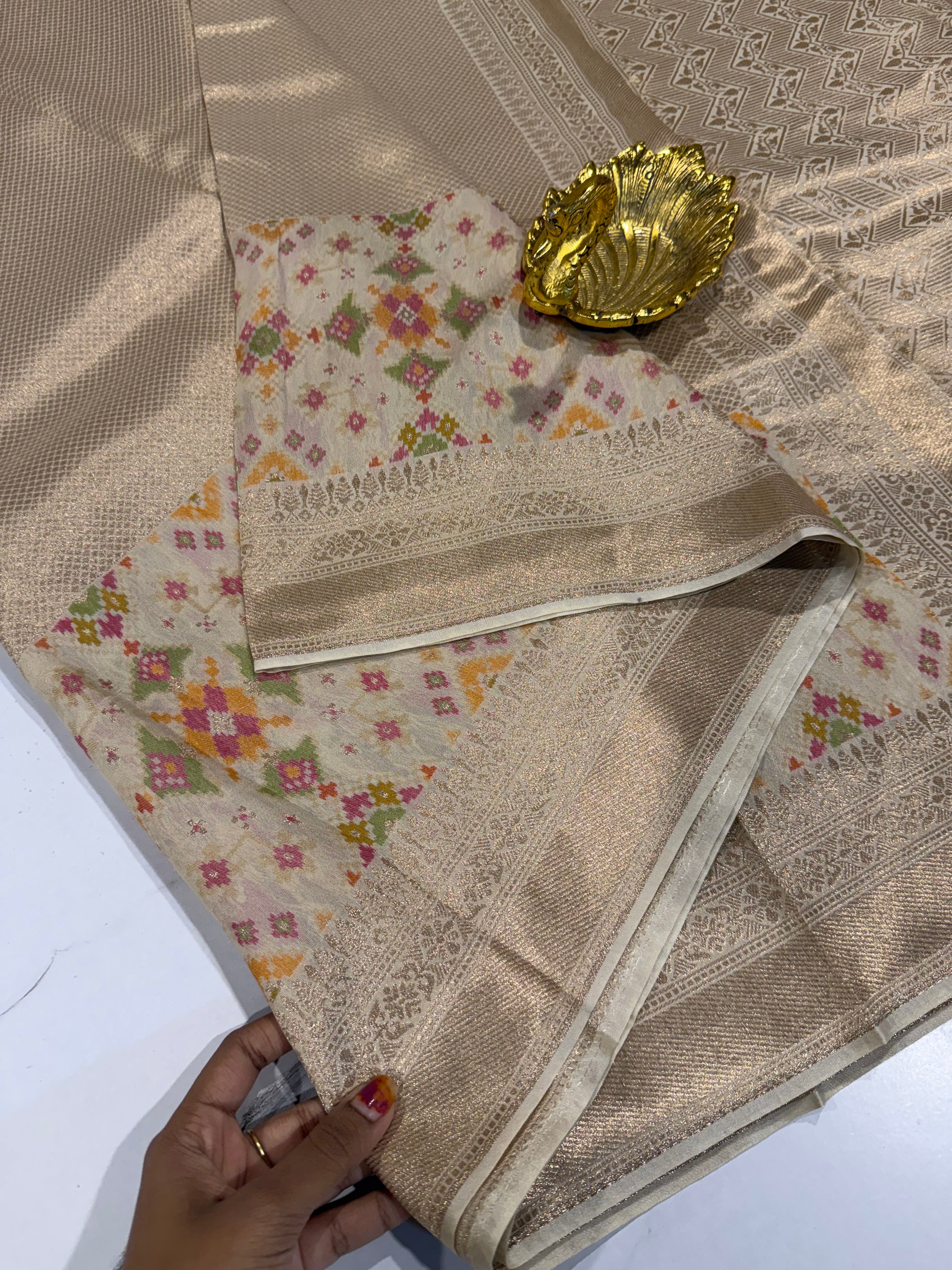 P-5400 cream colour tissue Patola saree