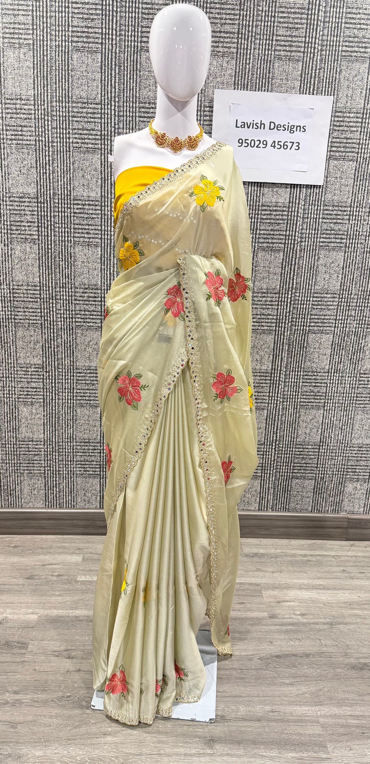 C-999 crème colour chinnon crepe saree