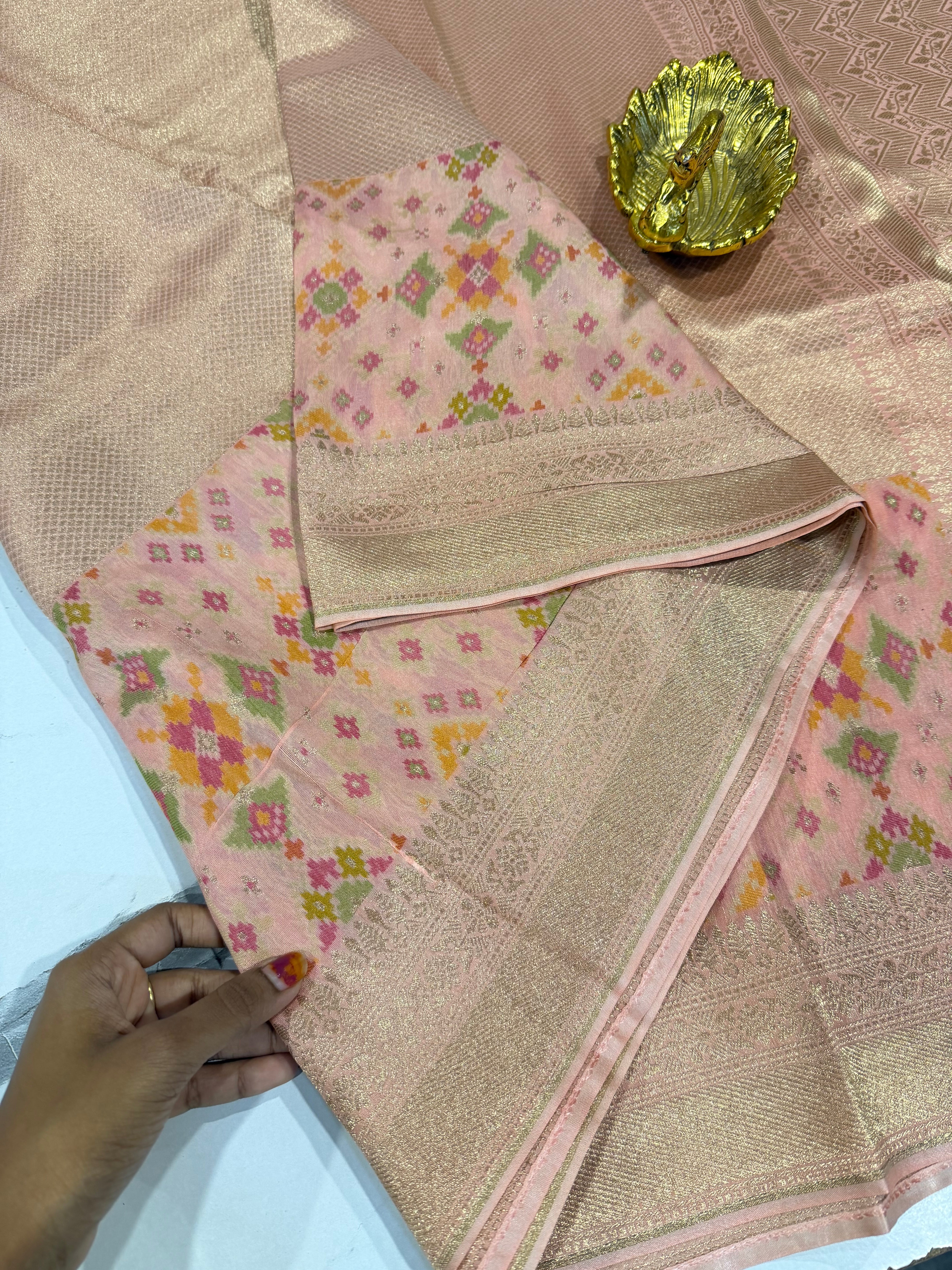P-5400 baby pink colour tissue Patola saree