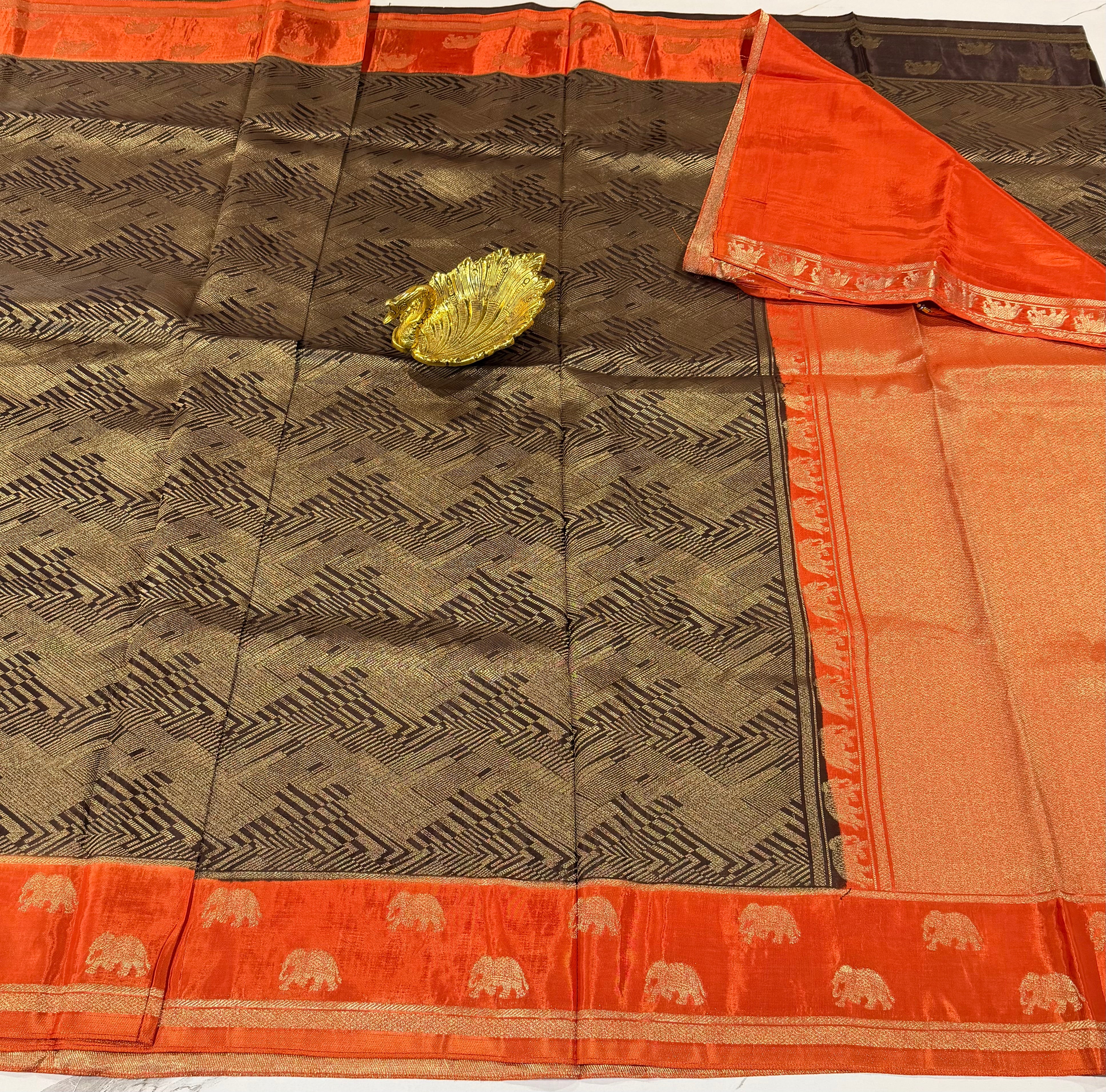 KW-2549  chocolate brown n orange border saree Kanchi green mango
