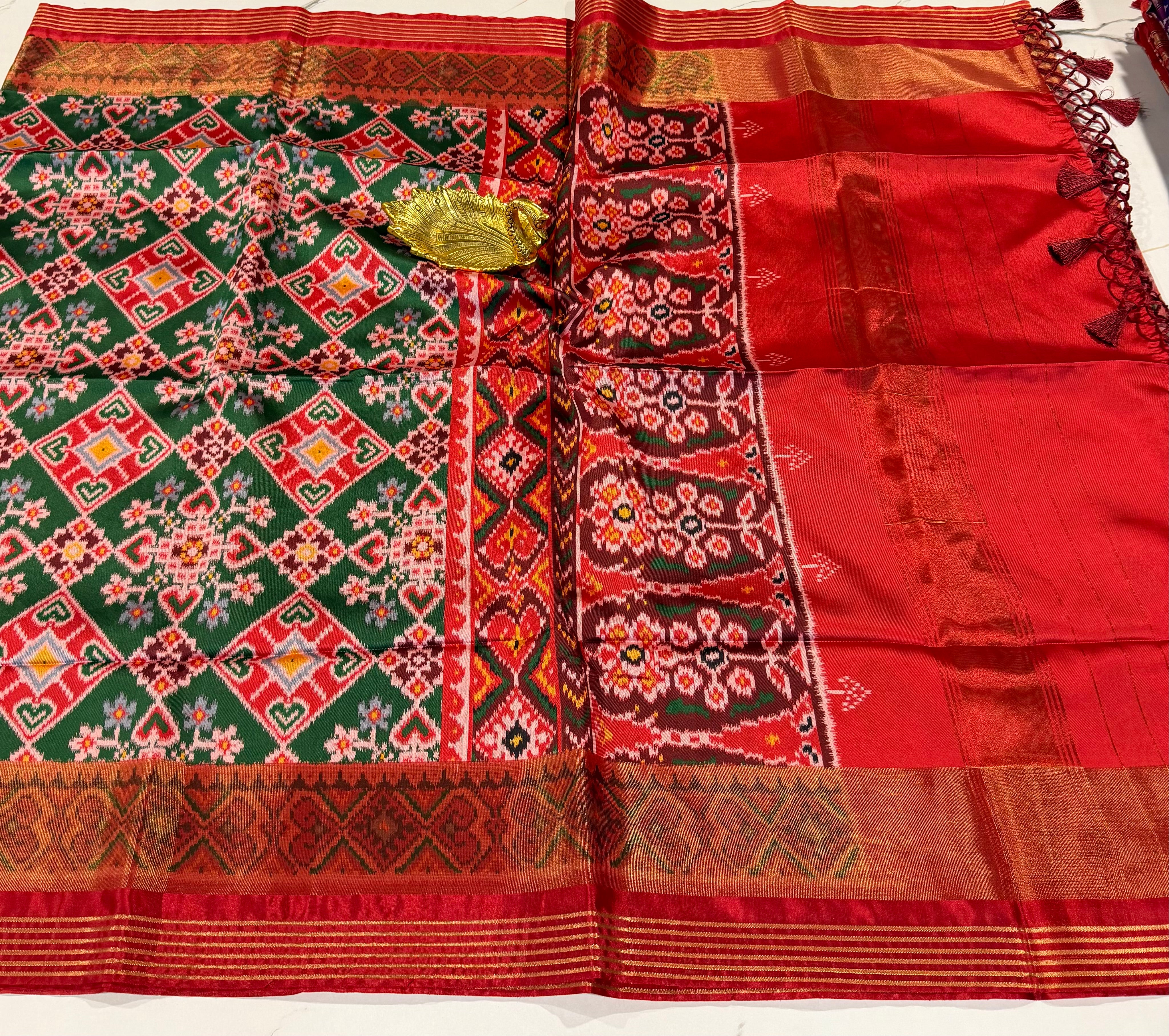 LD-1350 Navrathan patola tissue borders green saree