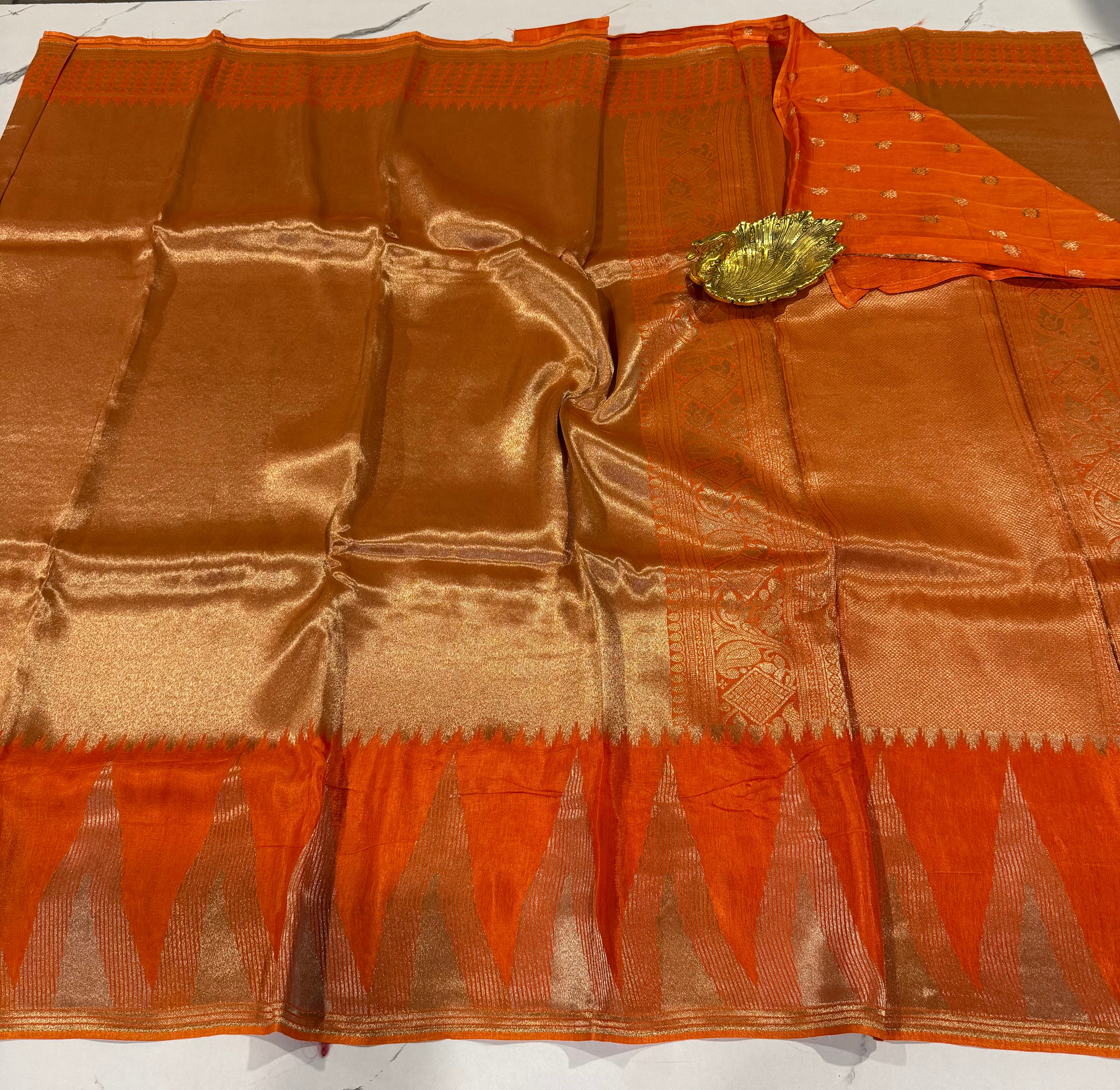 K-4599 orange Kanchi temple tissue saree