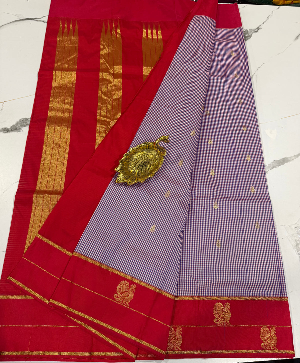 N-2499  blue n white , red borders Narayanpet ilkal checks saree