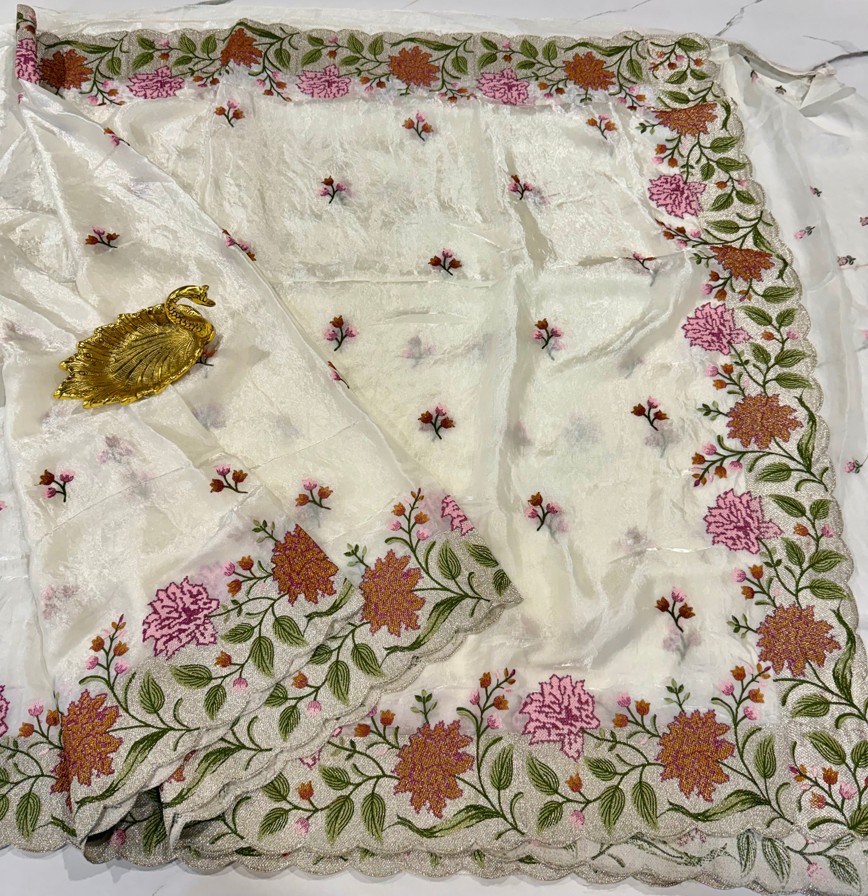 LD-S2750 space silk Pettit work Milk white