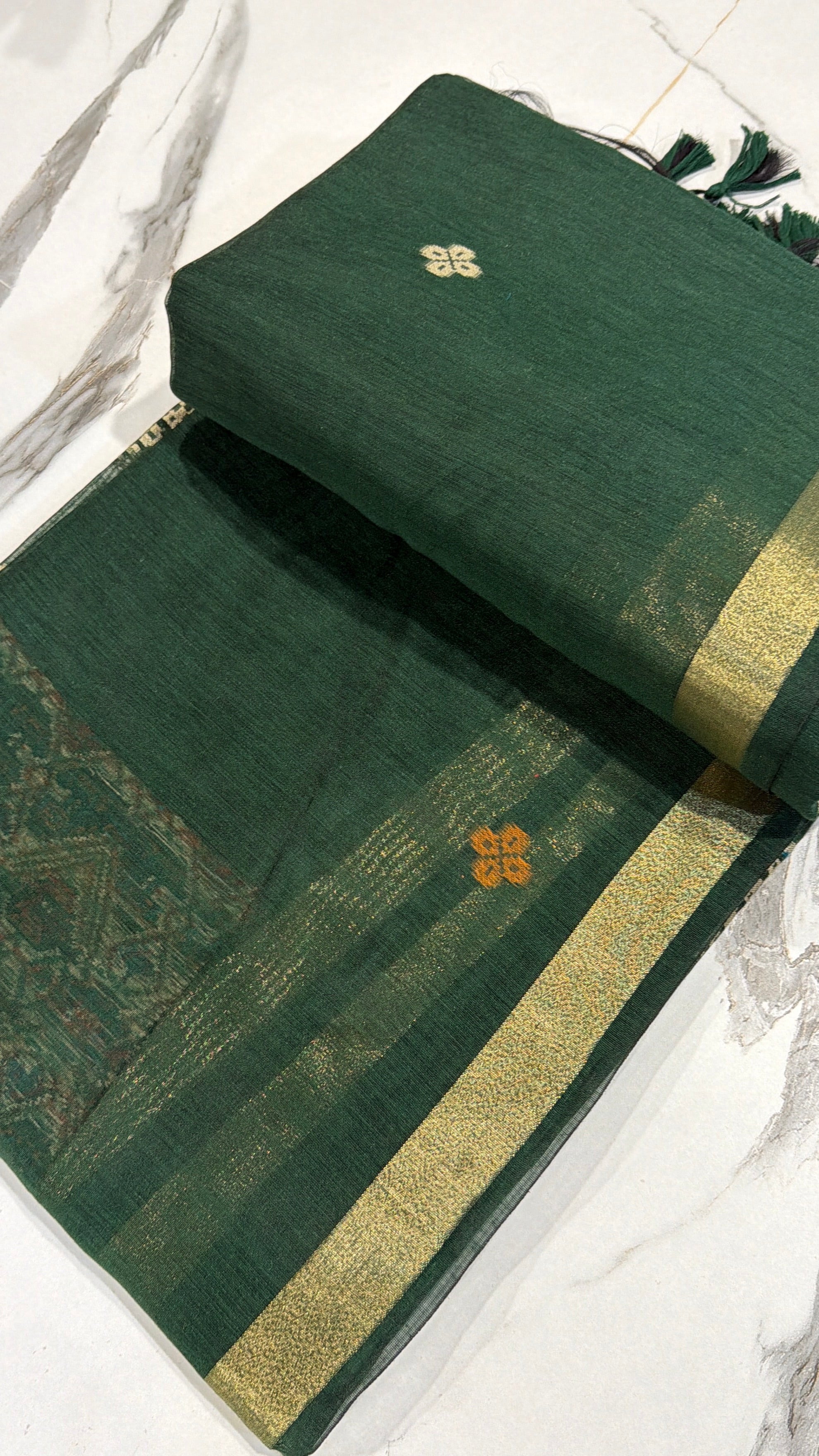 LP-19 bottle green colour patola Linen jamdani saree