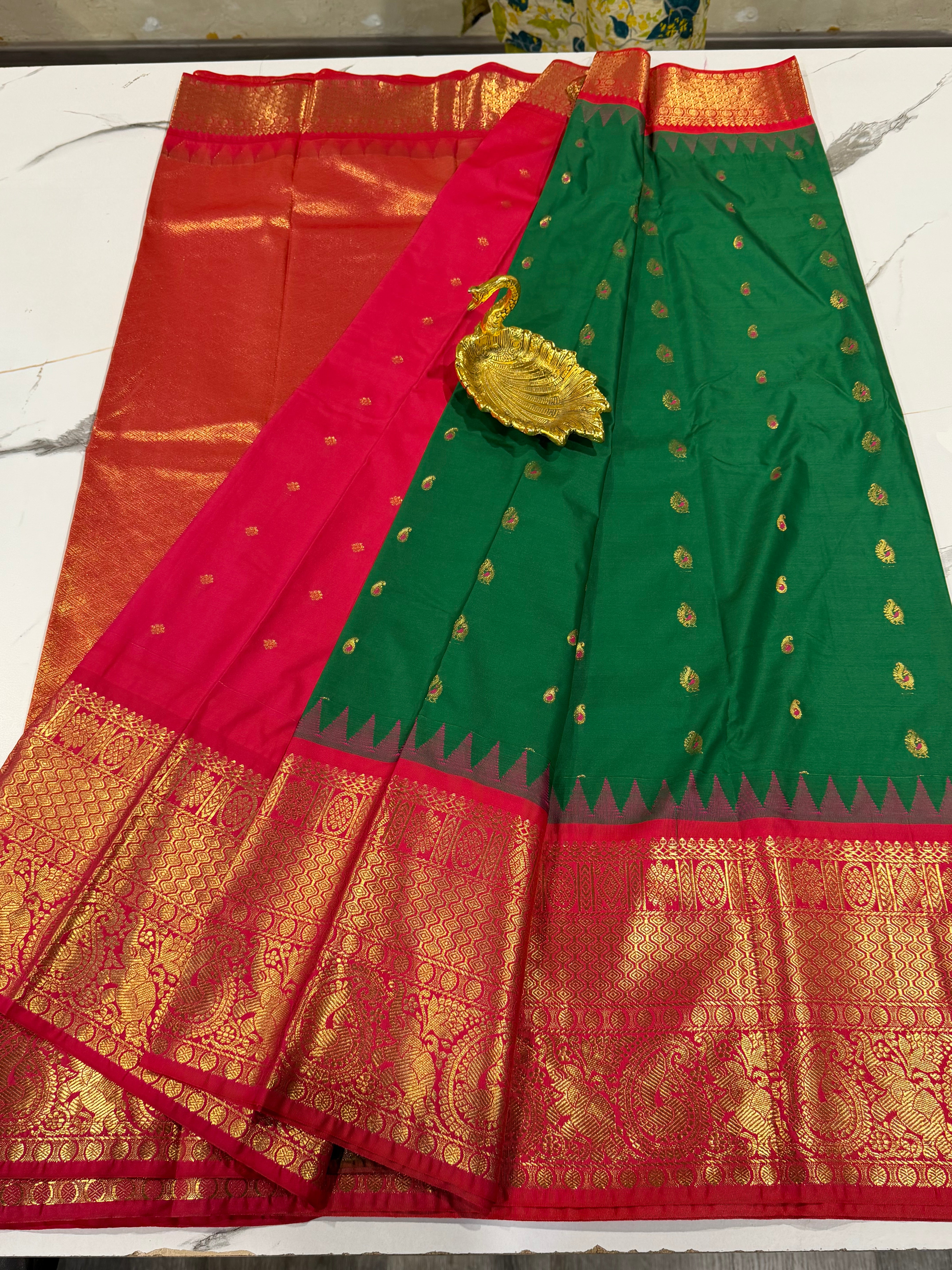 VG2 semi Gadwal red and pink border saree