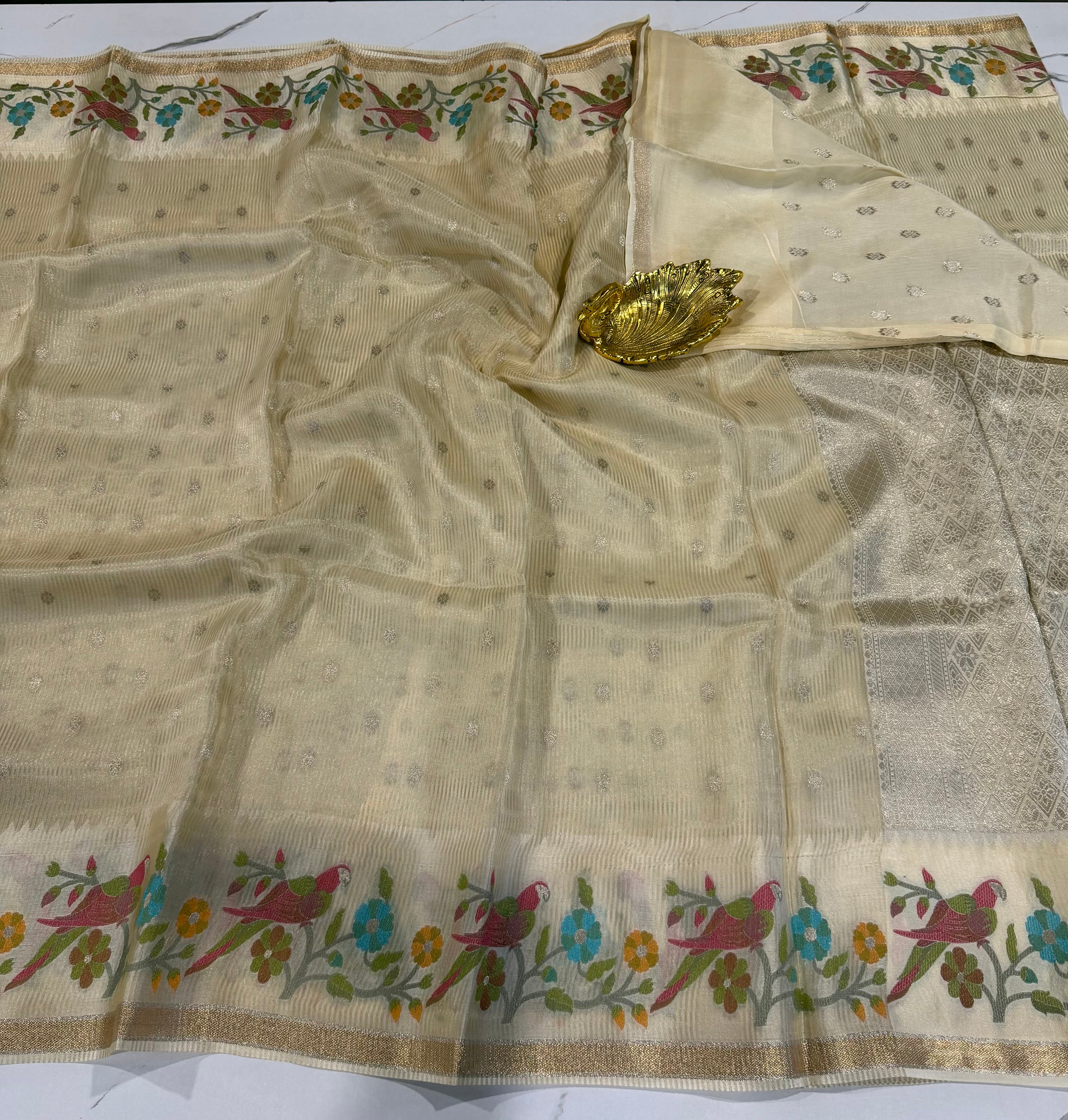 Bc-5100 cream Banaras kora saree