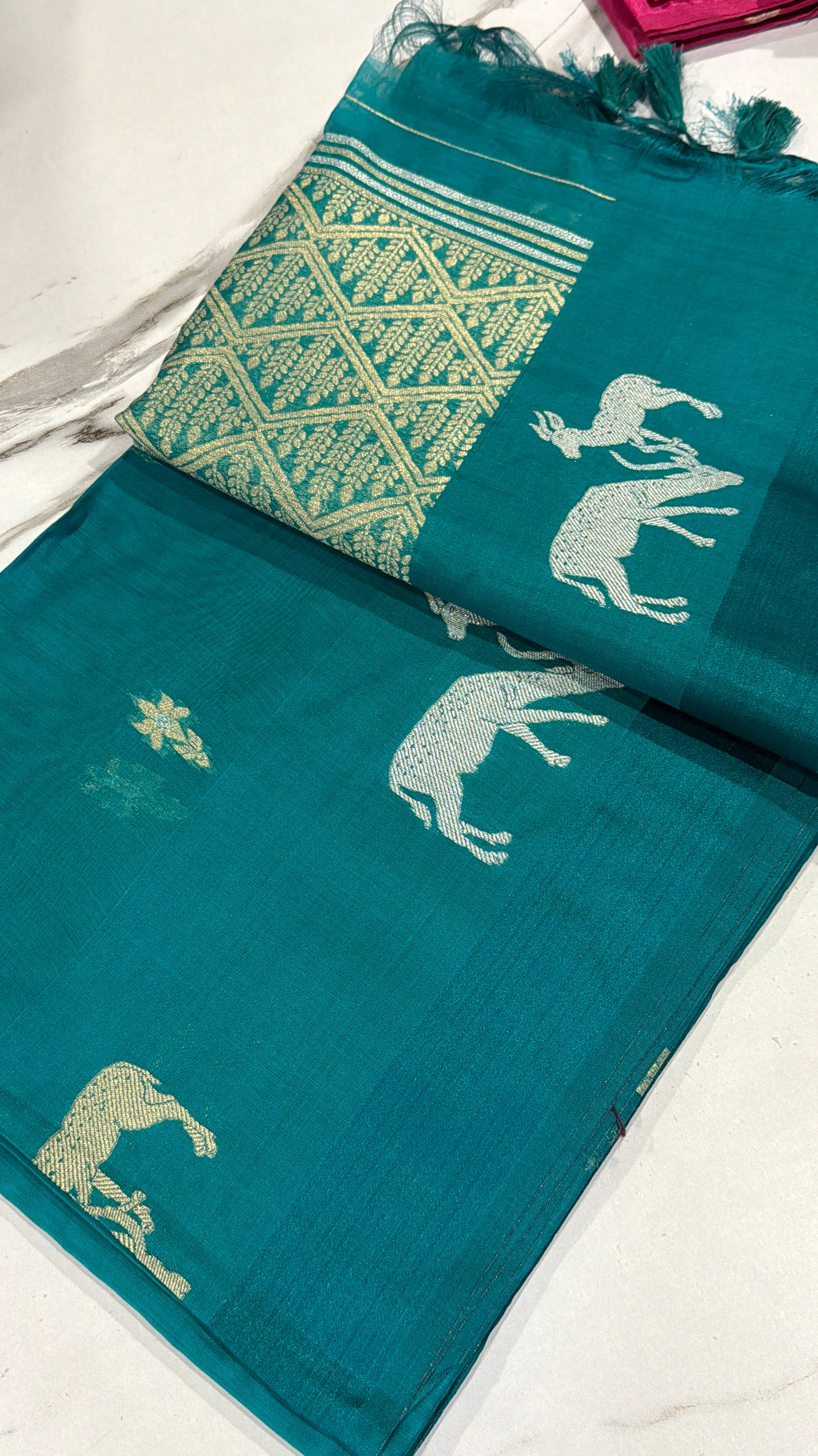 CR-21 krishna blue Kora jamdani semi sarees