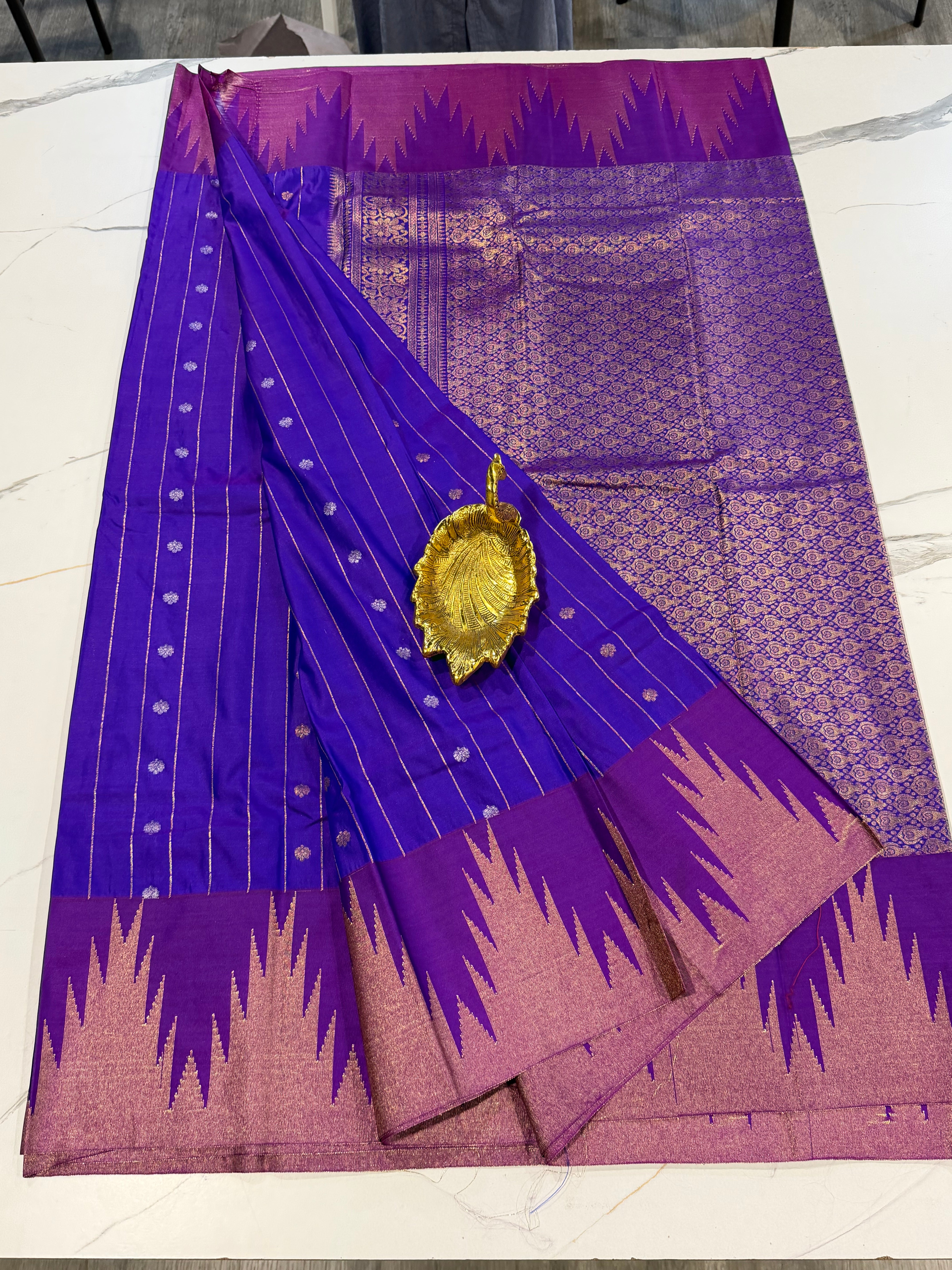 TT- 2899 Brinjal temple Gadwal saree