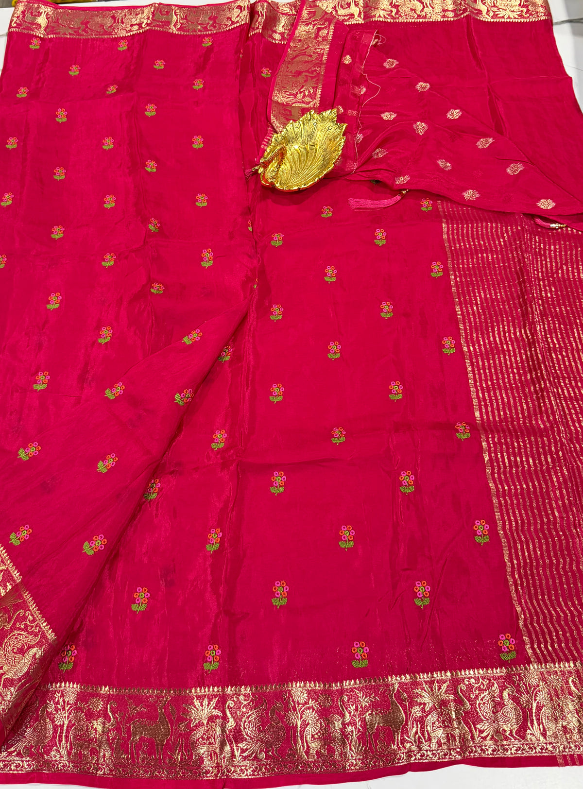 M-3300 Ranipink Mysore viscous crepe Pettit embroidery saree