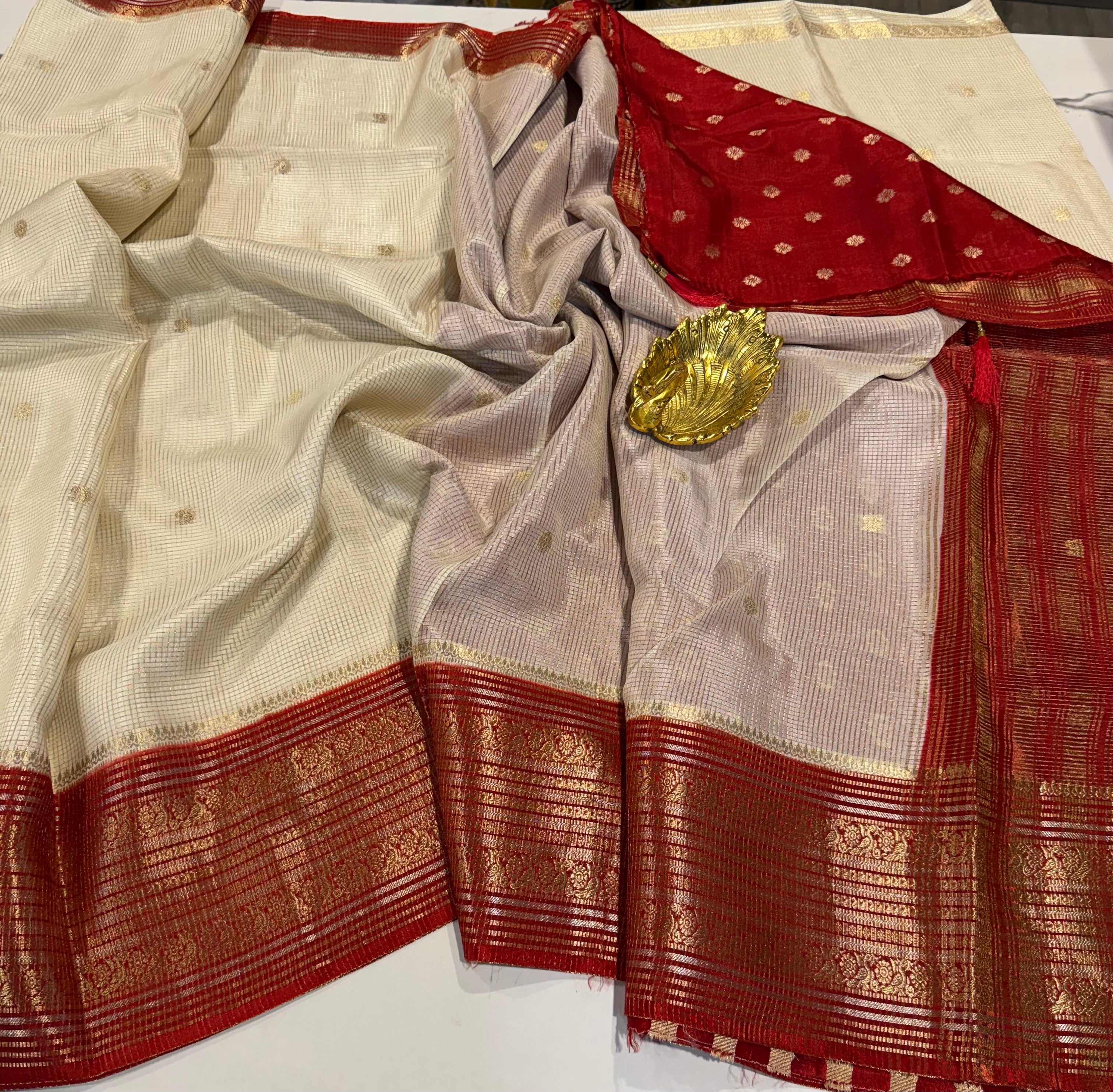 VKC2149BB- White n Red Kanchi Brdr saree