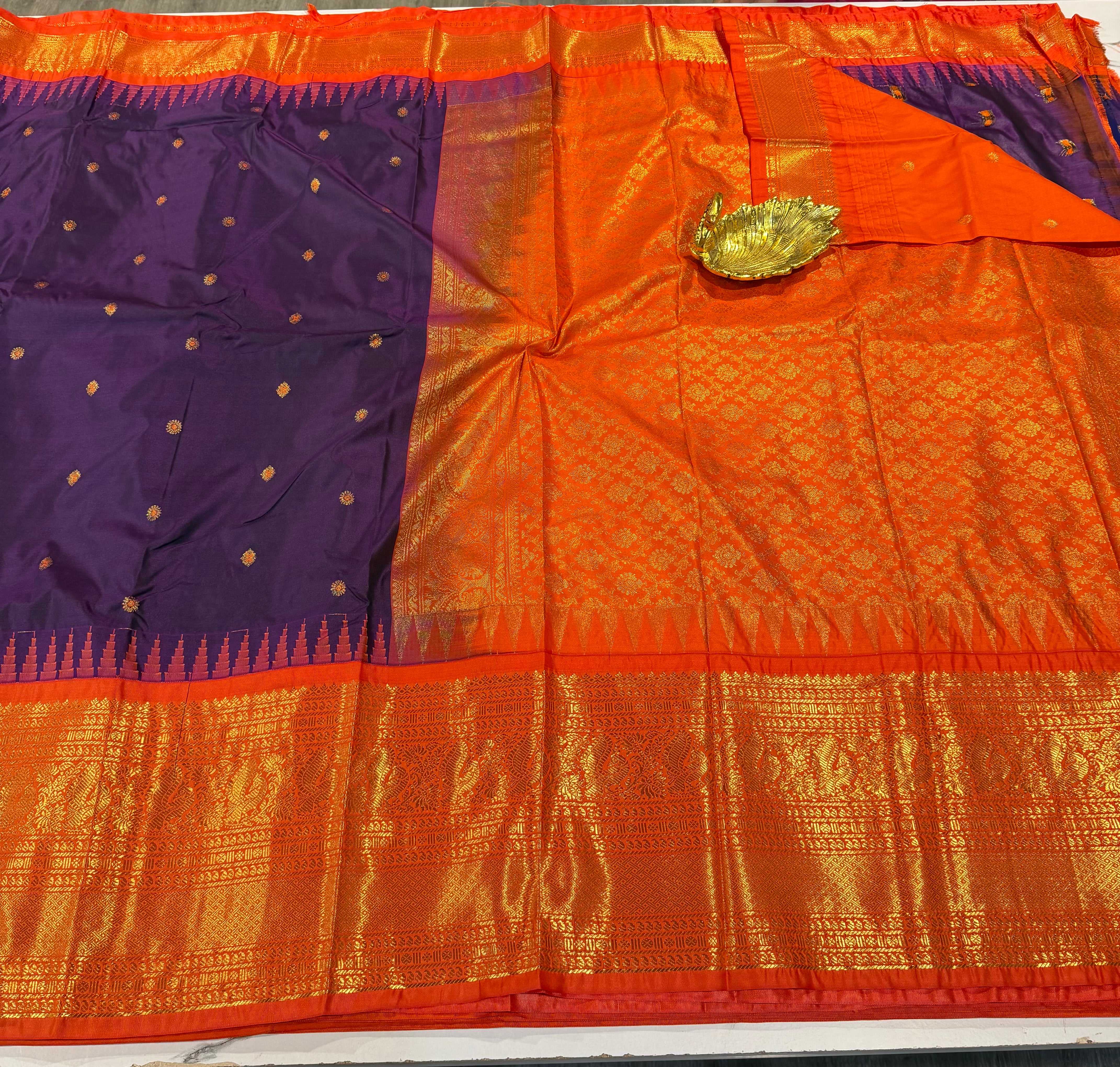 LD-G2299 vintage Semi Gadwal wine and orange with butta saree
