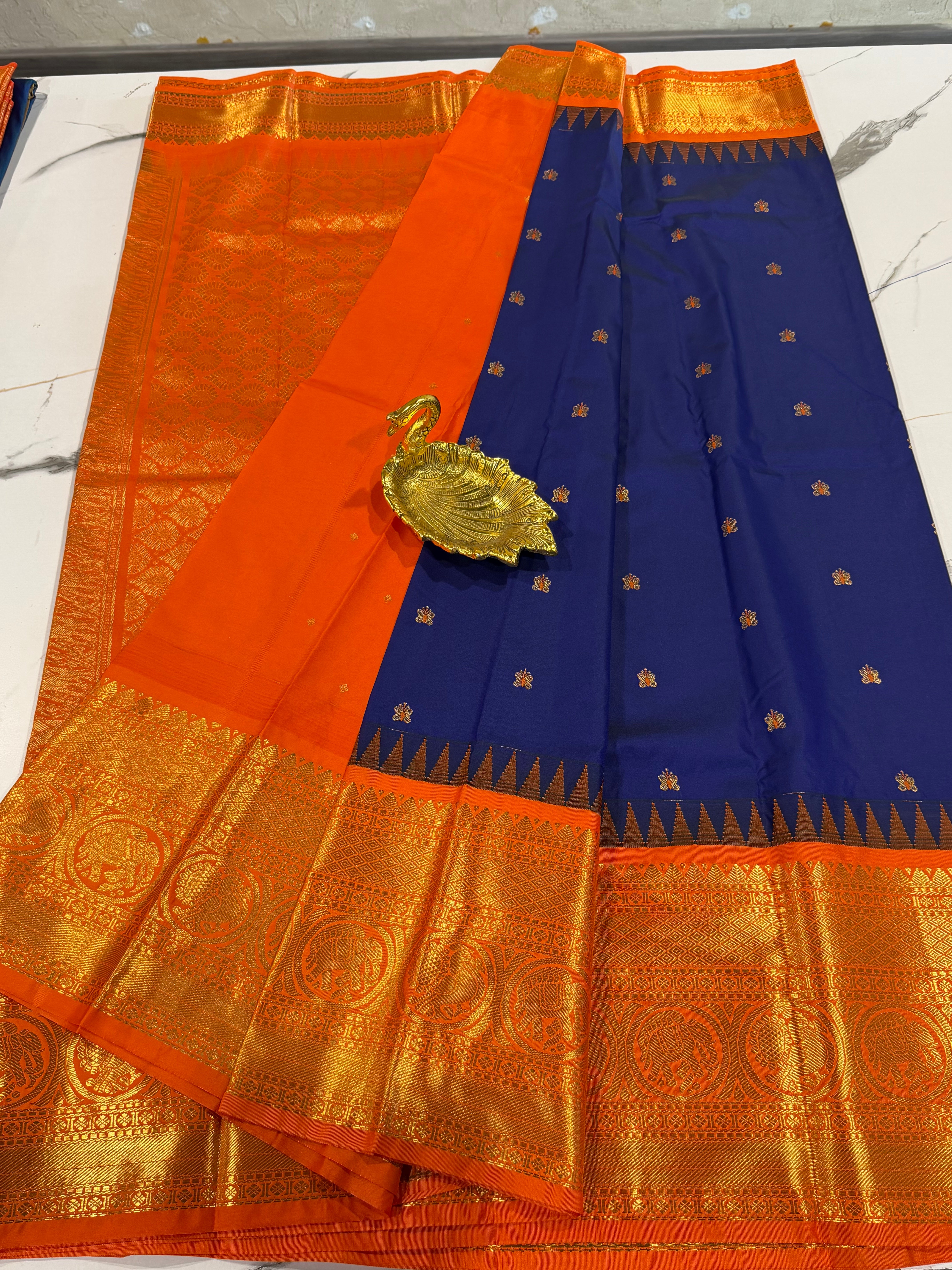 VG2 semi Gadwal ink blue and orange saree