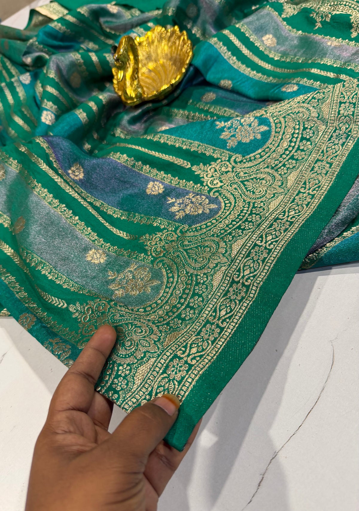 Ws-2100 Rama green Rangkart kaddi georgette saree
