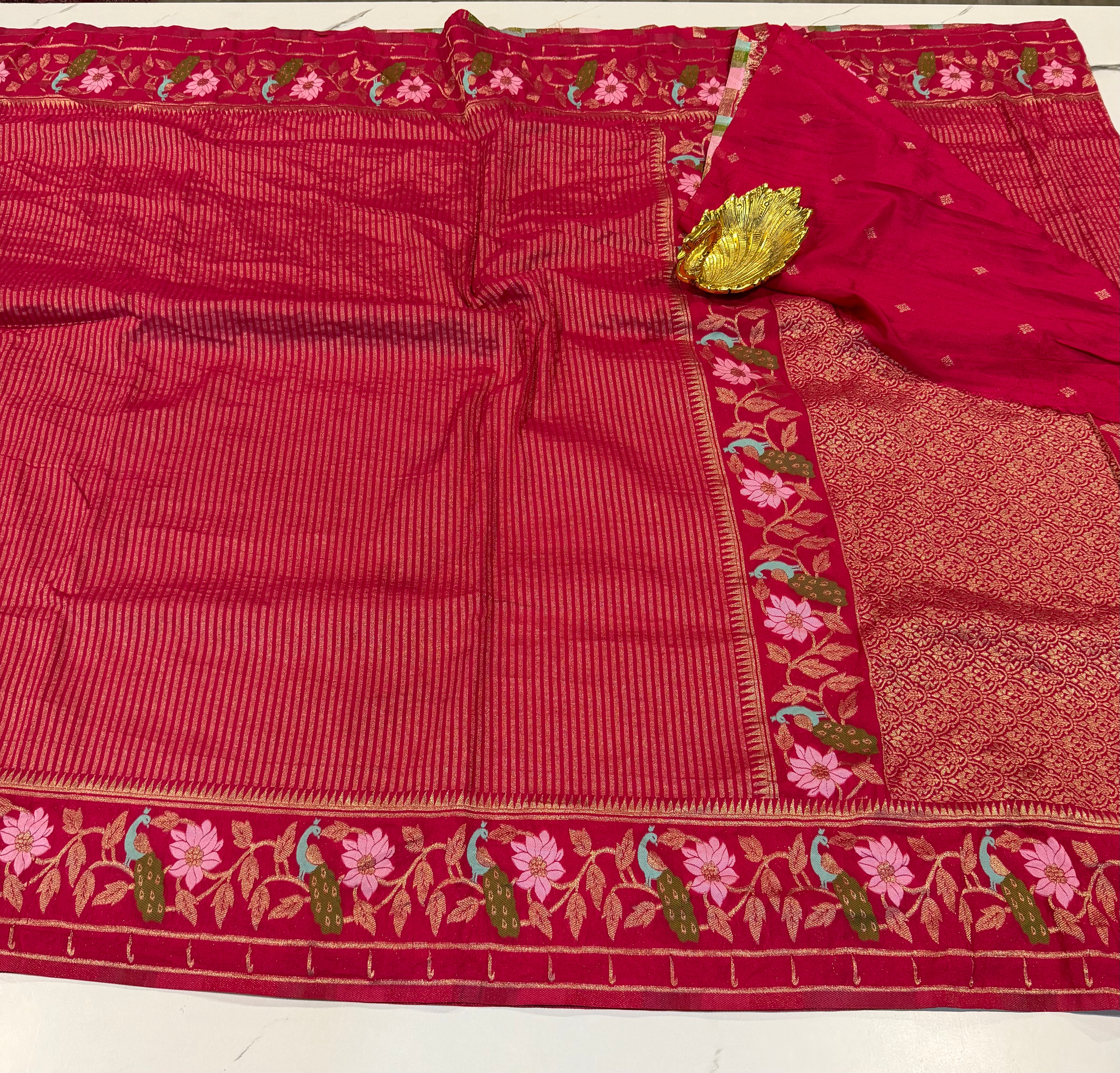 Gv-1950 Ranipink Banaras green mango saree