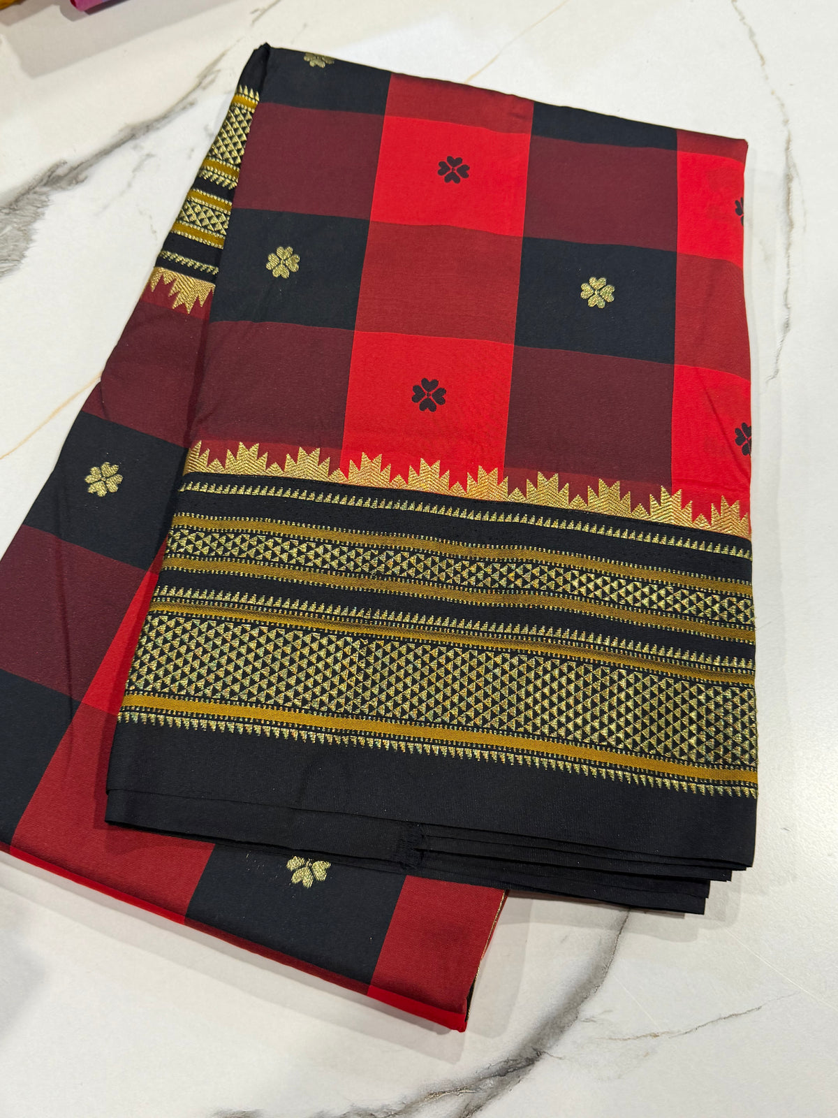 M-3450 Black , Red & Maroon Madras checks Narayanpet saree