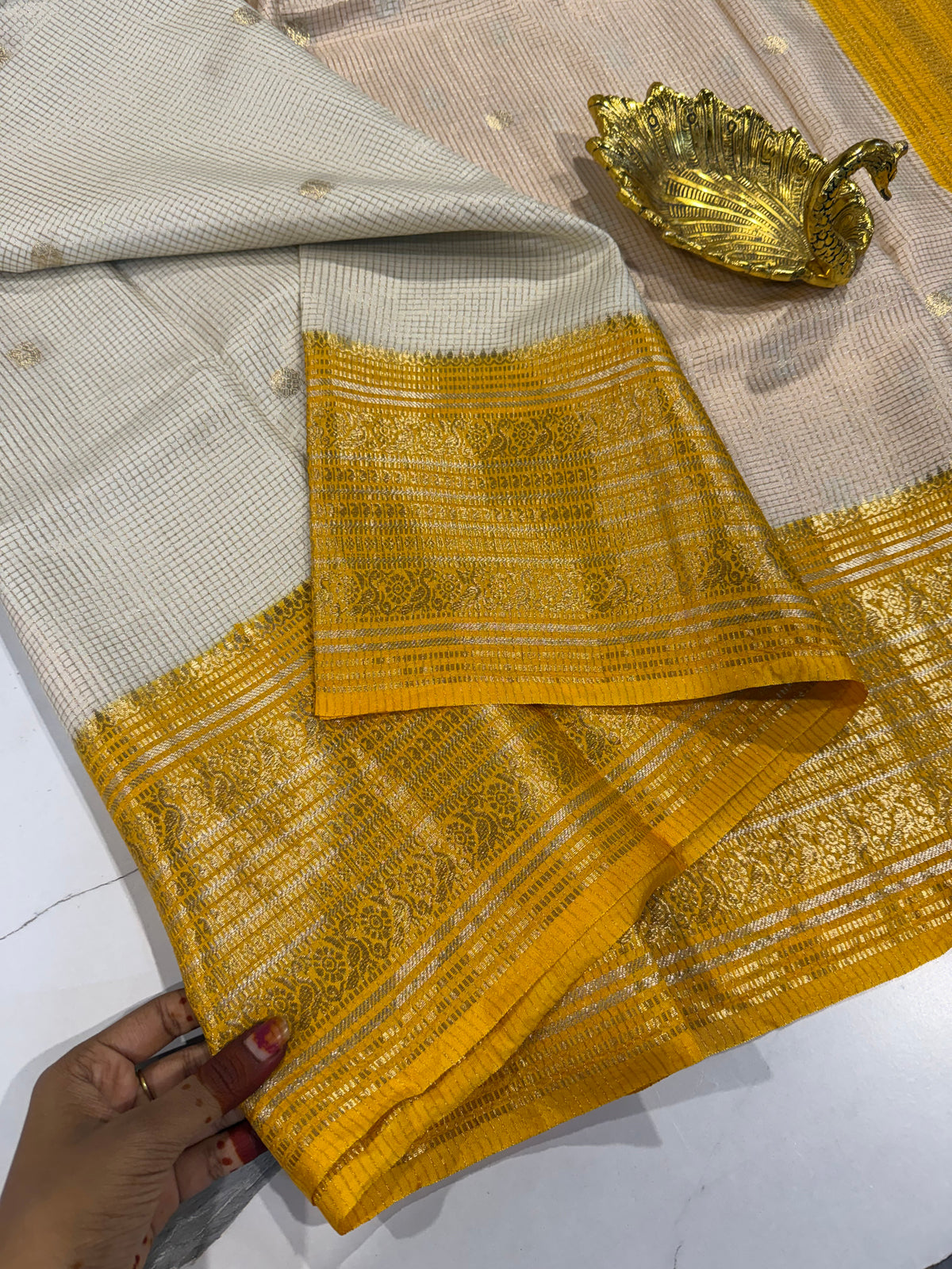 VKC2149BB - Cream colour with Yellow Brdr - Vintage Kanchi saree