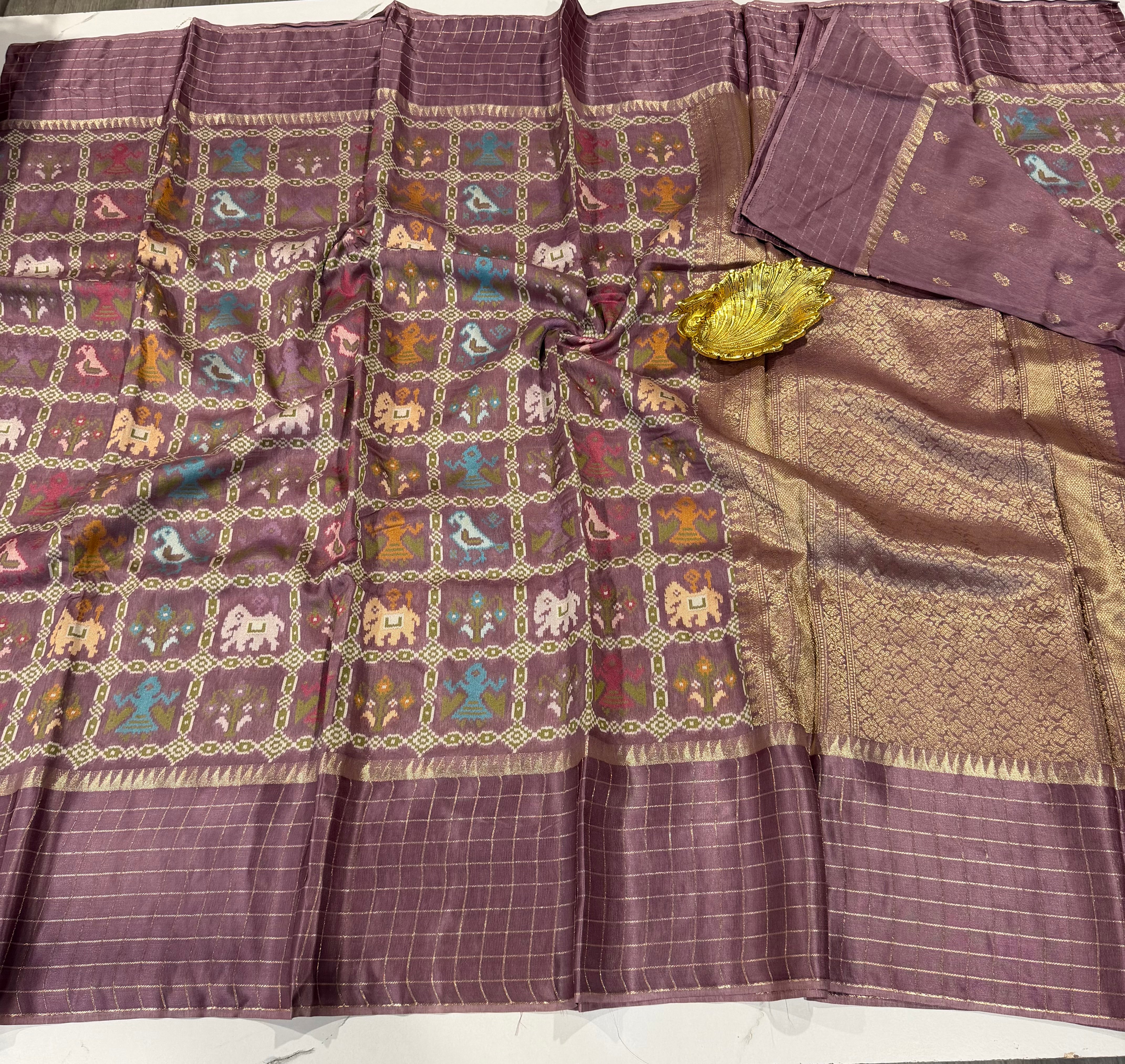 PT-475 dark mauve colour patola moonga crep saree