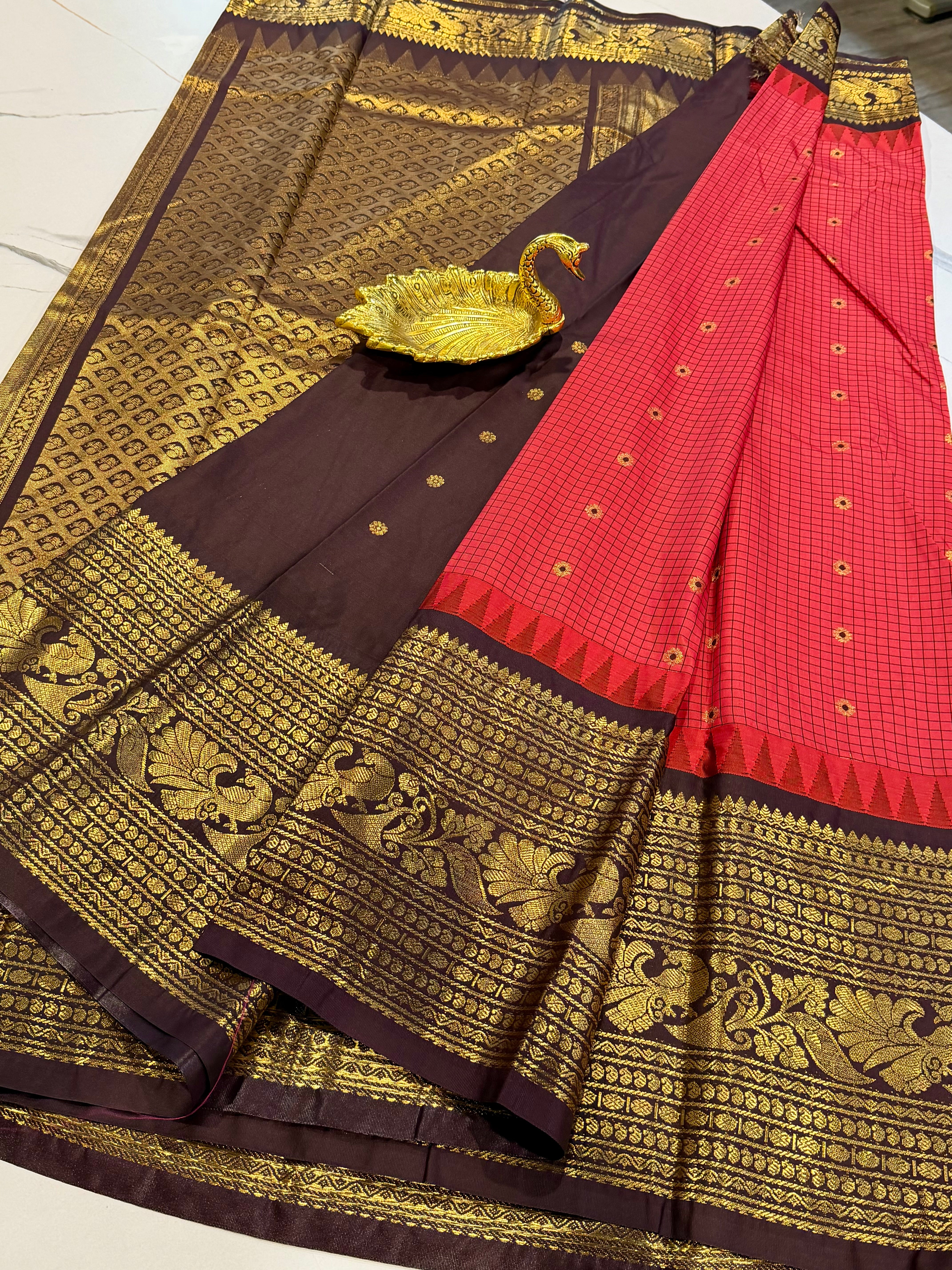 VG2 pink & brown semi Gadwal saree