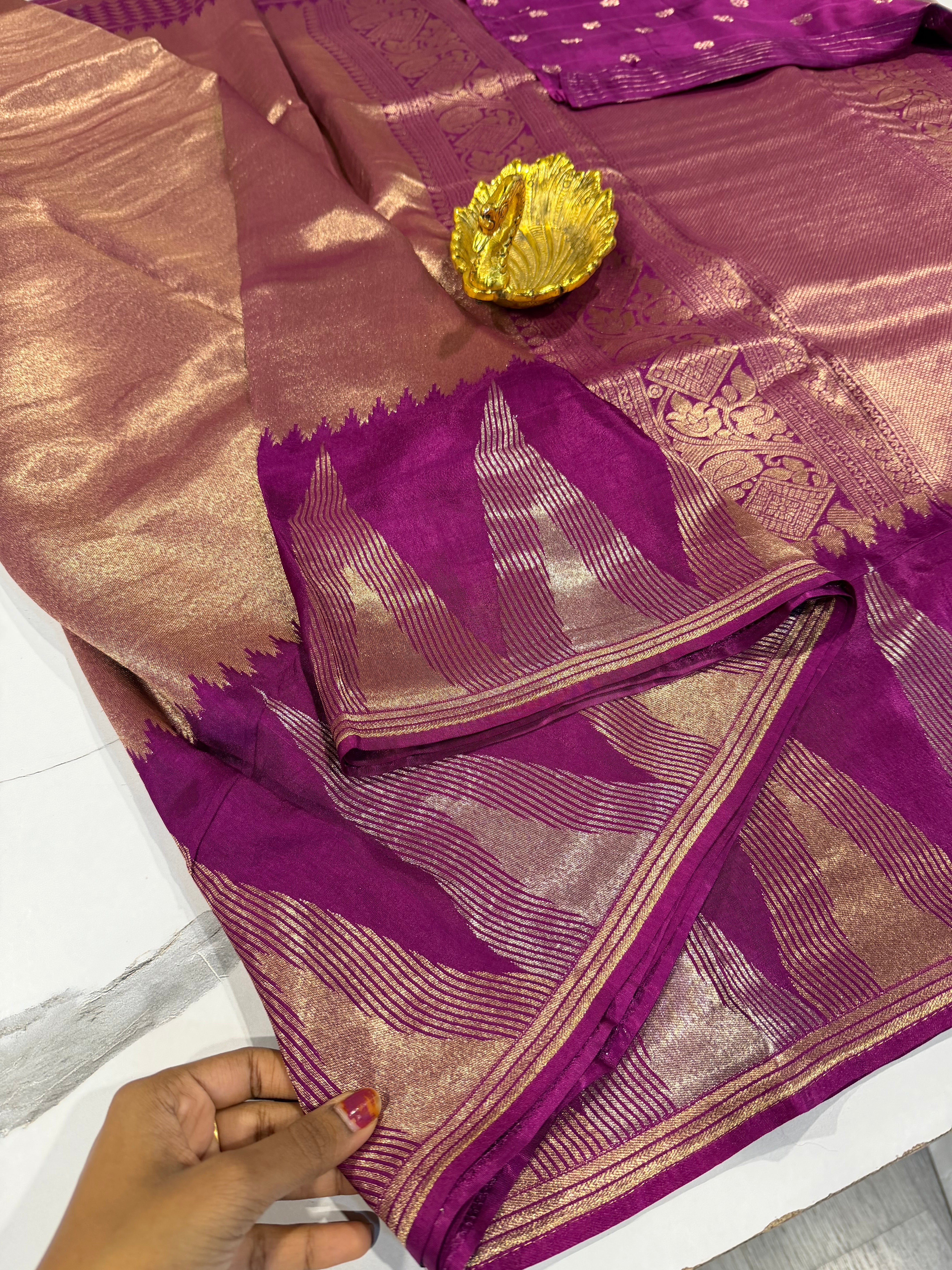 K-4599 purple Kanchi temple tissue saree