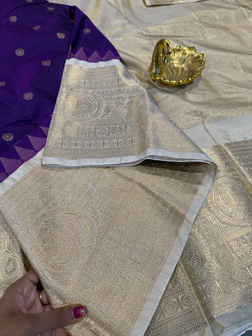 LD-G2299 vintage Semi Gadwal wine and cream Border with butta saree