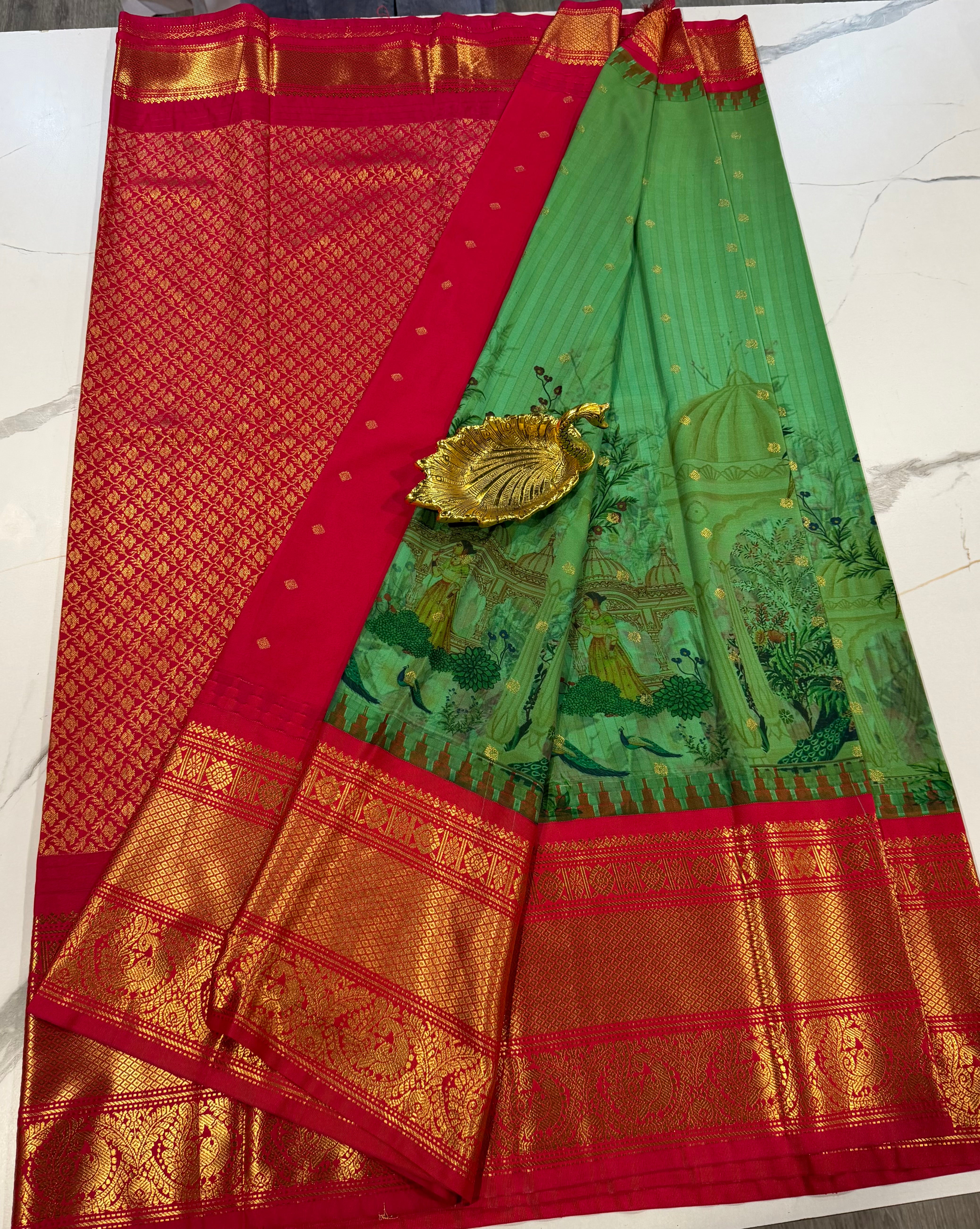 SGK-2997 green n Red gadwal Kalamkari saree
