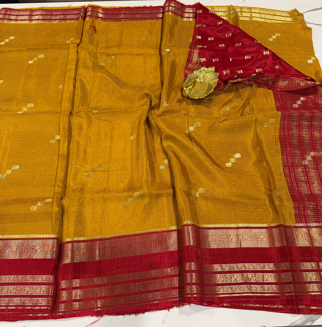 KS-23  Mustard yellow n red vairaoosi Vintage Kanchi saree