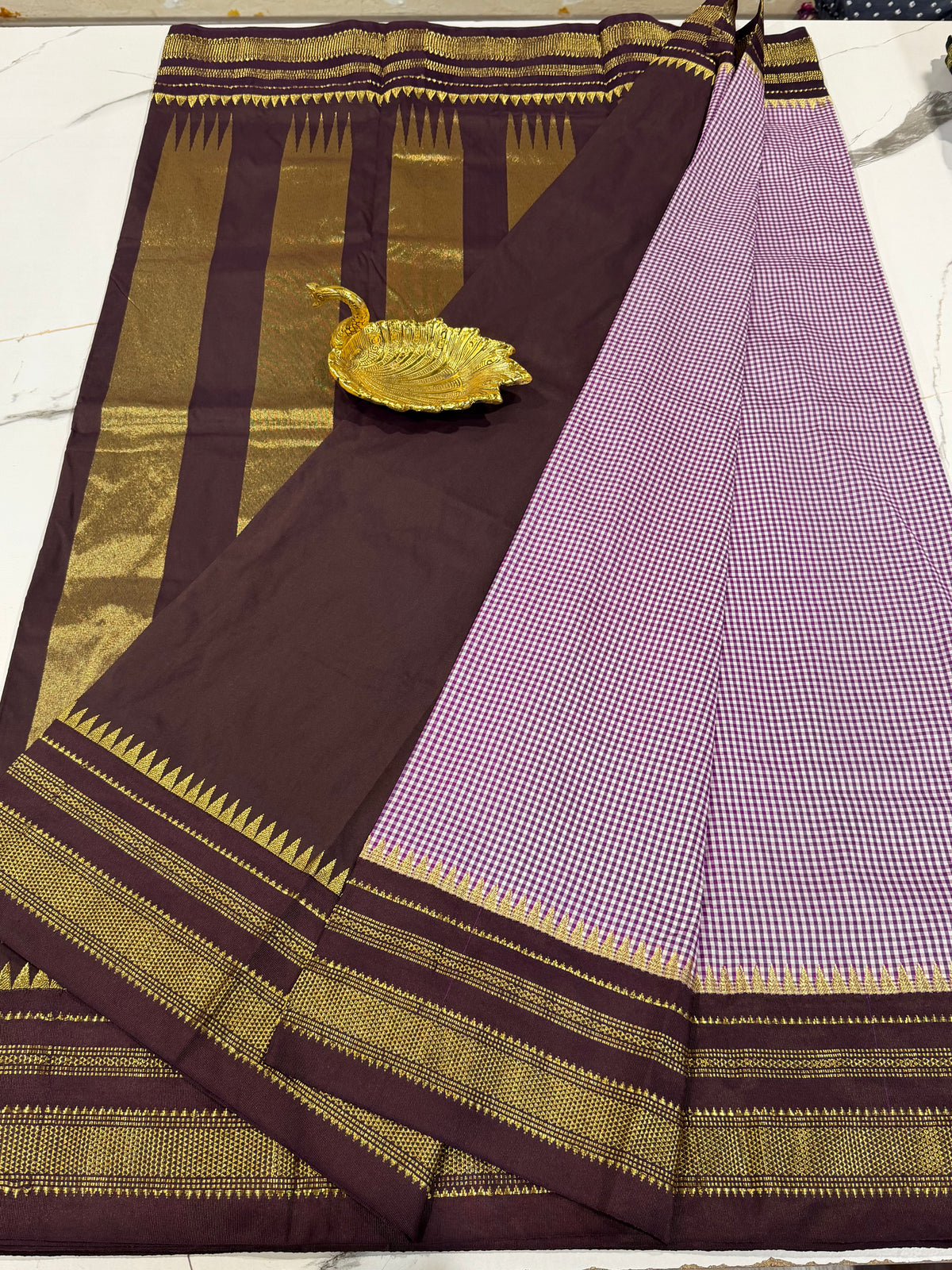 LD-N22 narayanapet purple n white checks and brown border saree