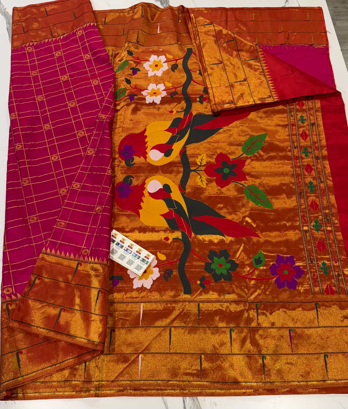 3CB-165 Pink colour triple muniya Paithani saree