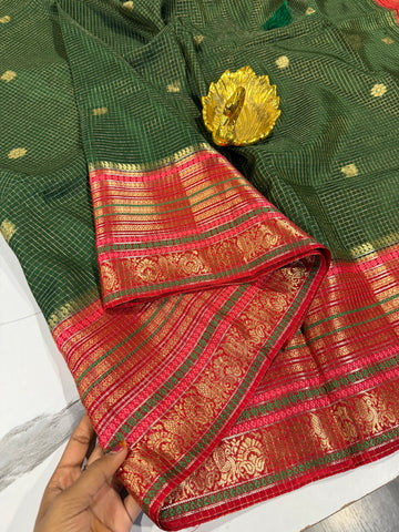 VN-2450 Green n Red vintage Narayanpet saree