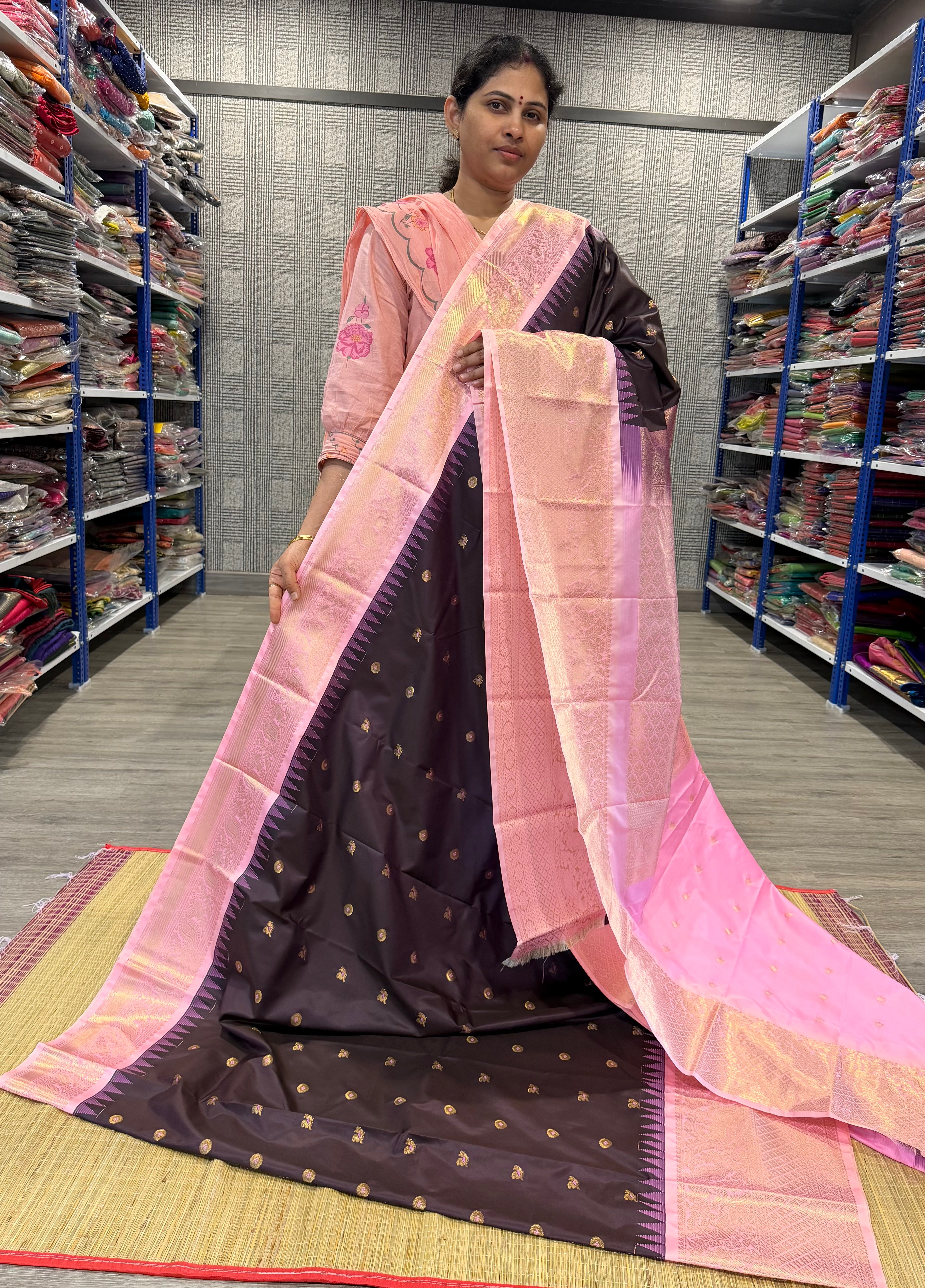 LD-G23 Gadwal Brown n baby pink saree