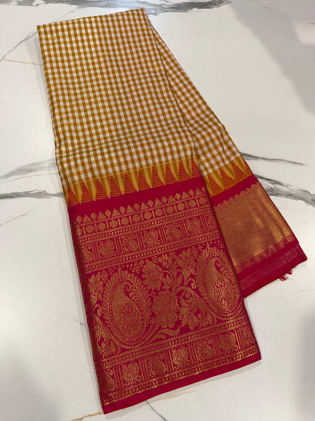SGC-2500 Madras checks gadwal Mustured n Red  border saree