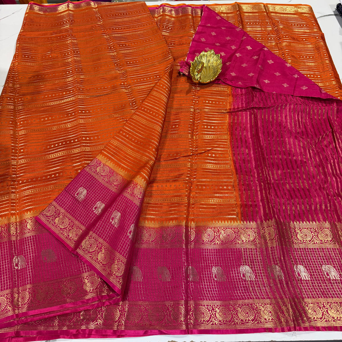 V-2100 orange n pink  banaras vintage Kanchi horizontal lines saree