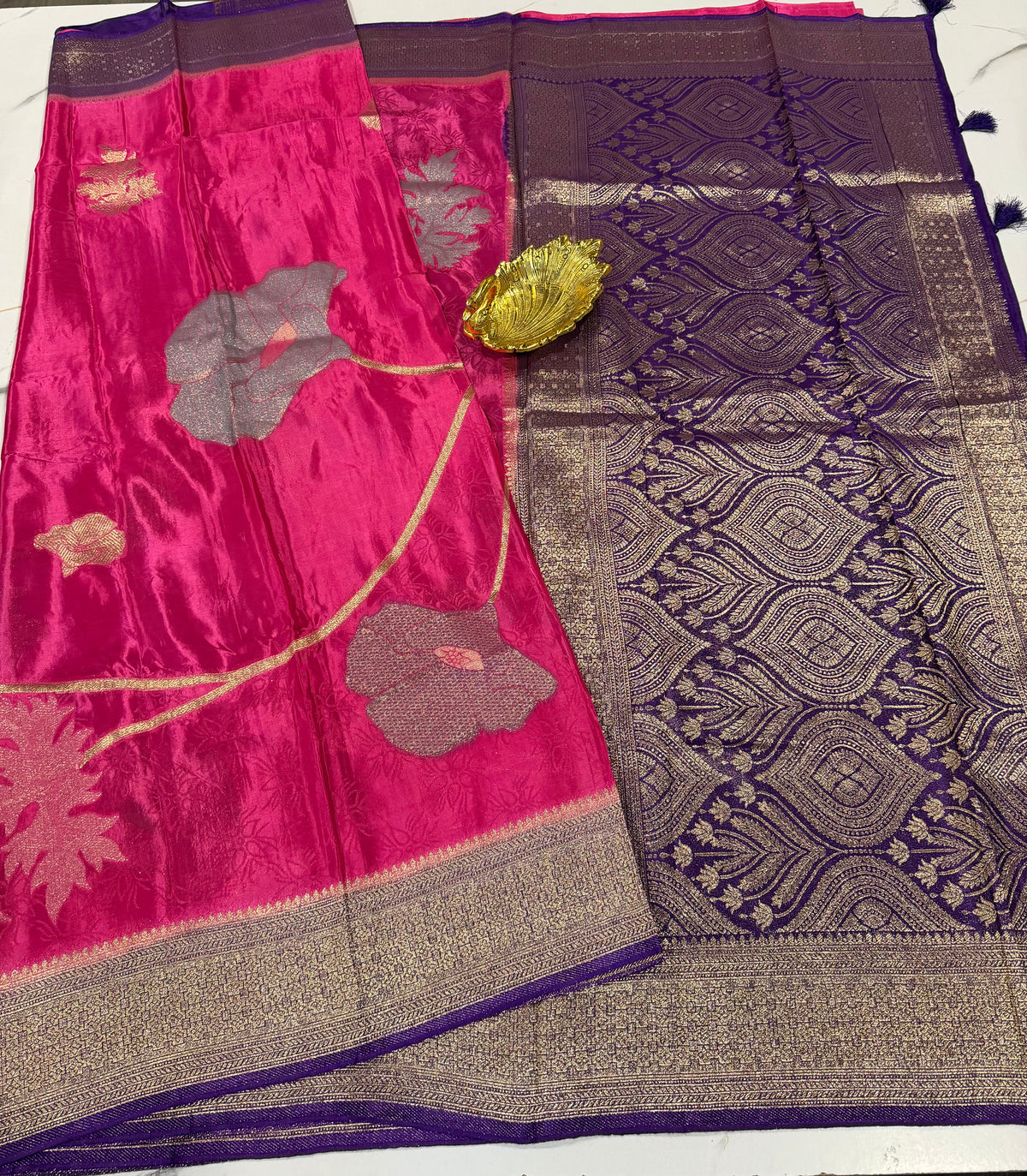 M-3300 pink n violet Banaras crep allover weaving motifs saree