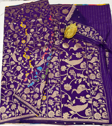 MV-1650 Violet colour Munga crepe saree