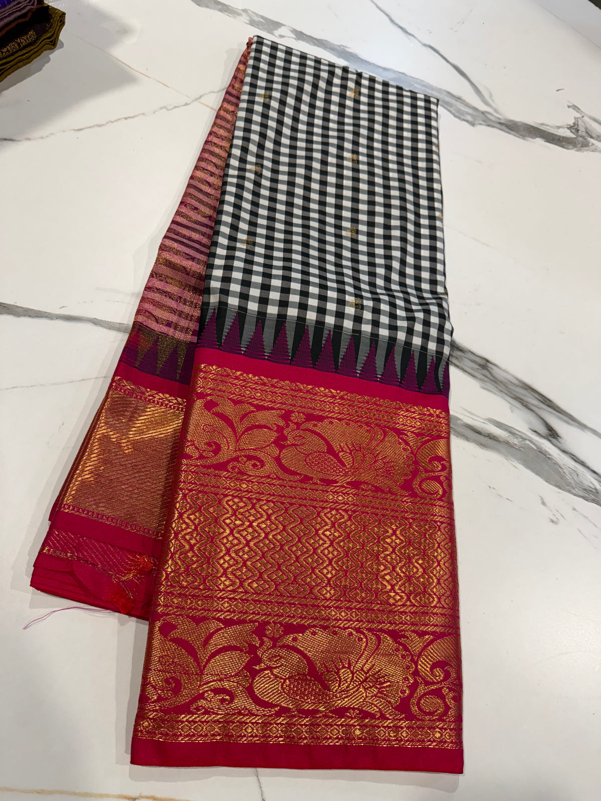 SGC-2500 Madras checks gadwal Black n pink border saree