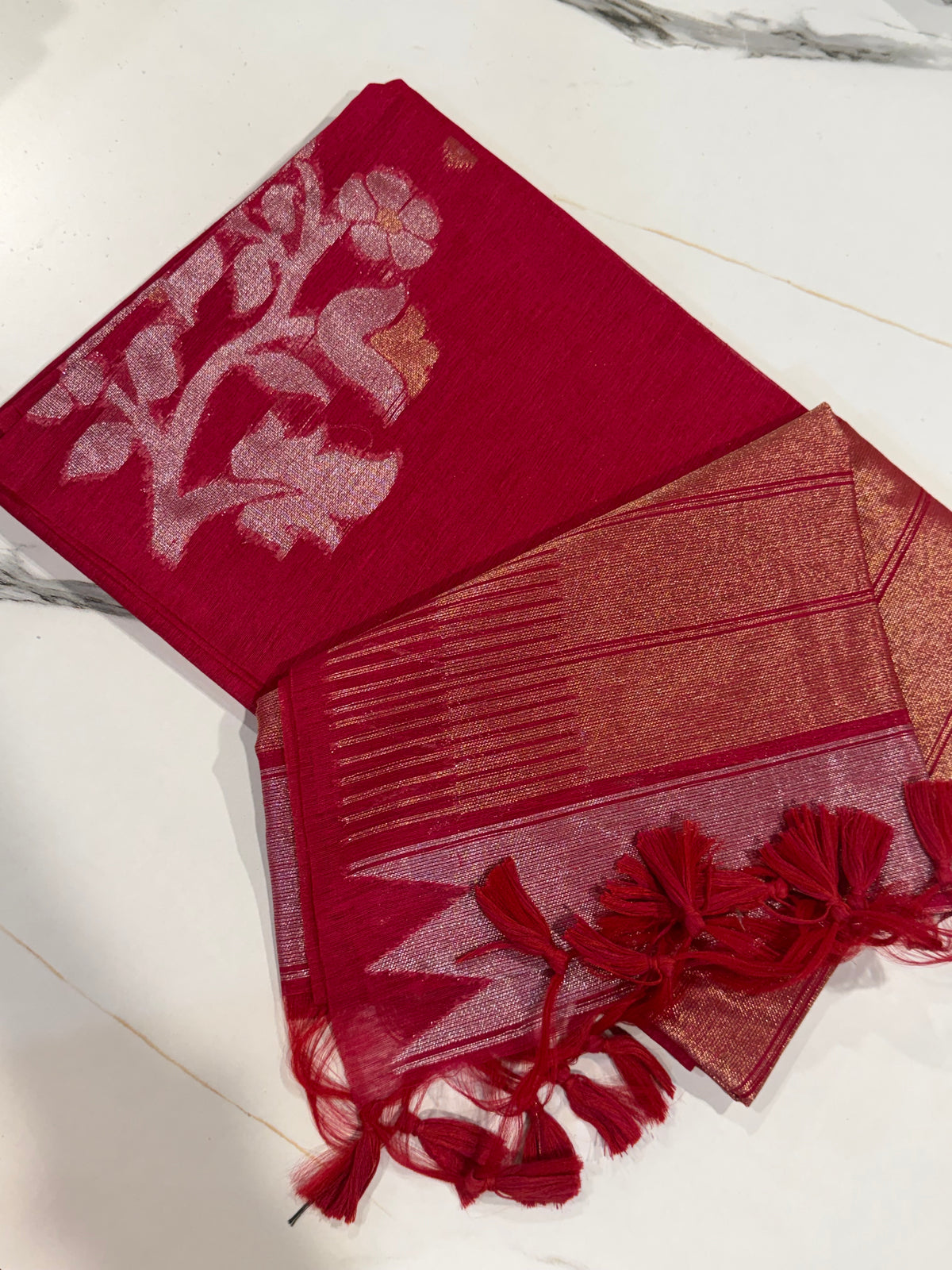 TL-1550 Pink colour Linen jamdani floral saree