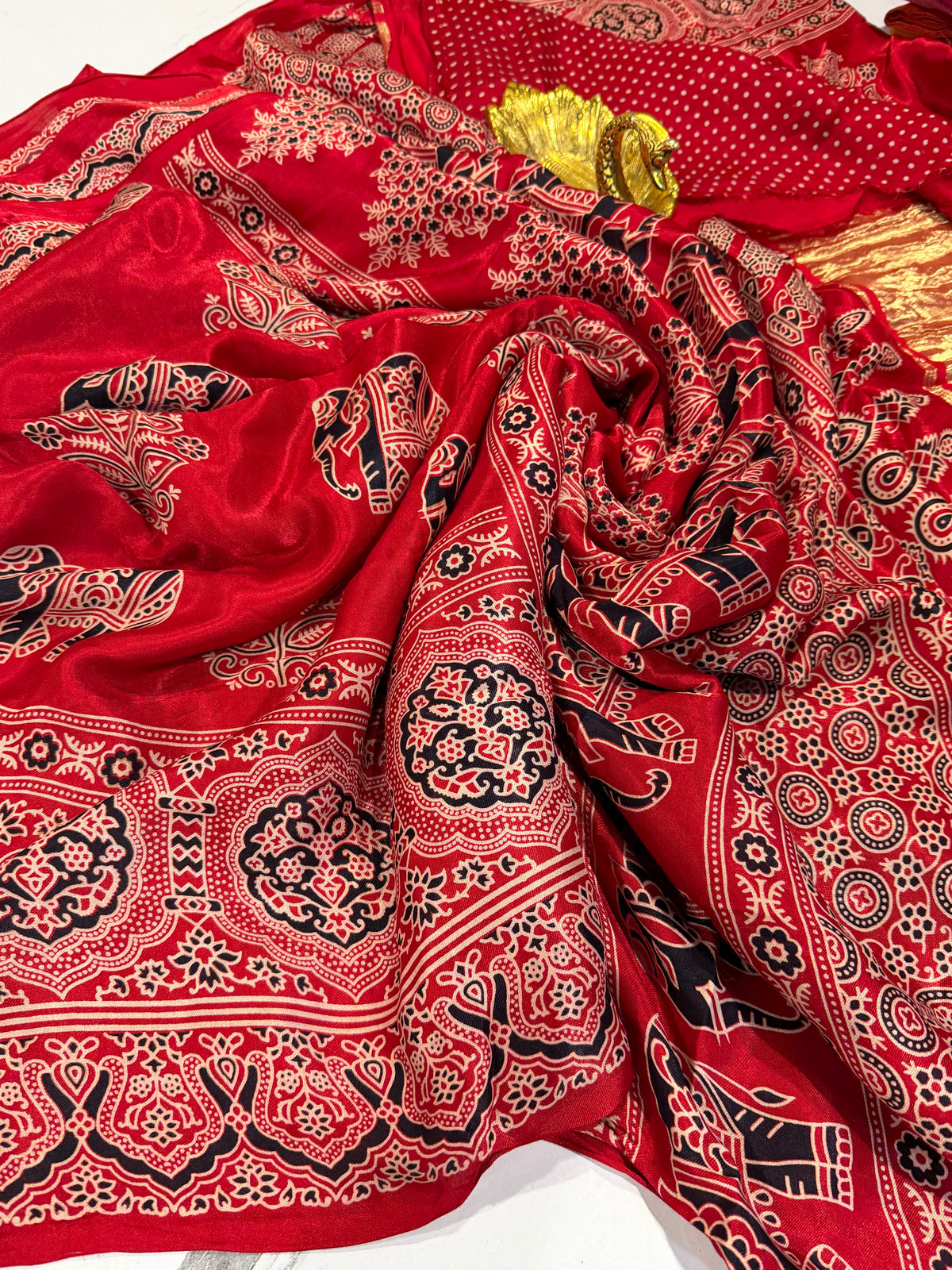 Sri-2150 Red Ajrak prints Gaji silk saree