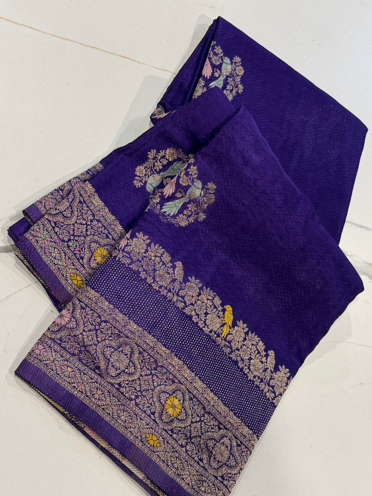 BS-1650 violet colour benny crepe saree