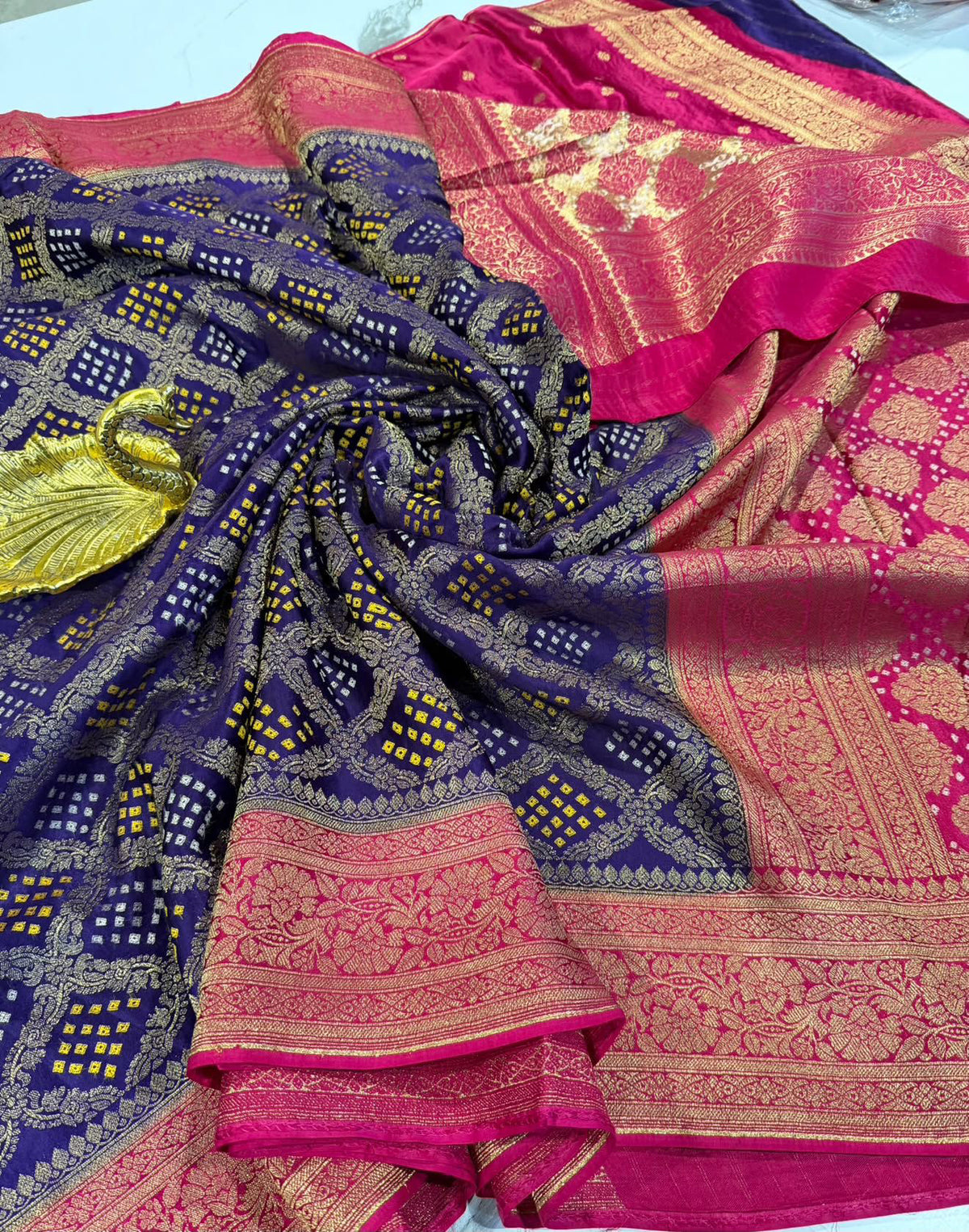M-4 Violet Banaras Maahru Bandini saree