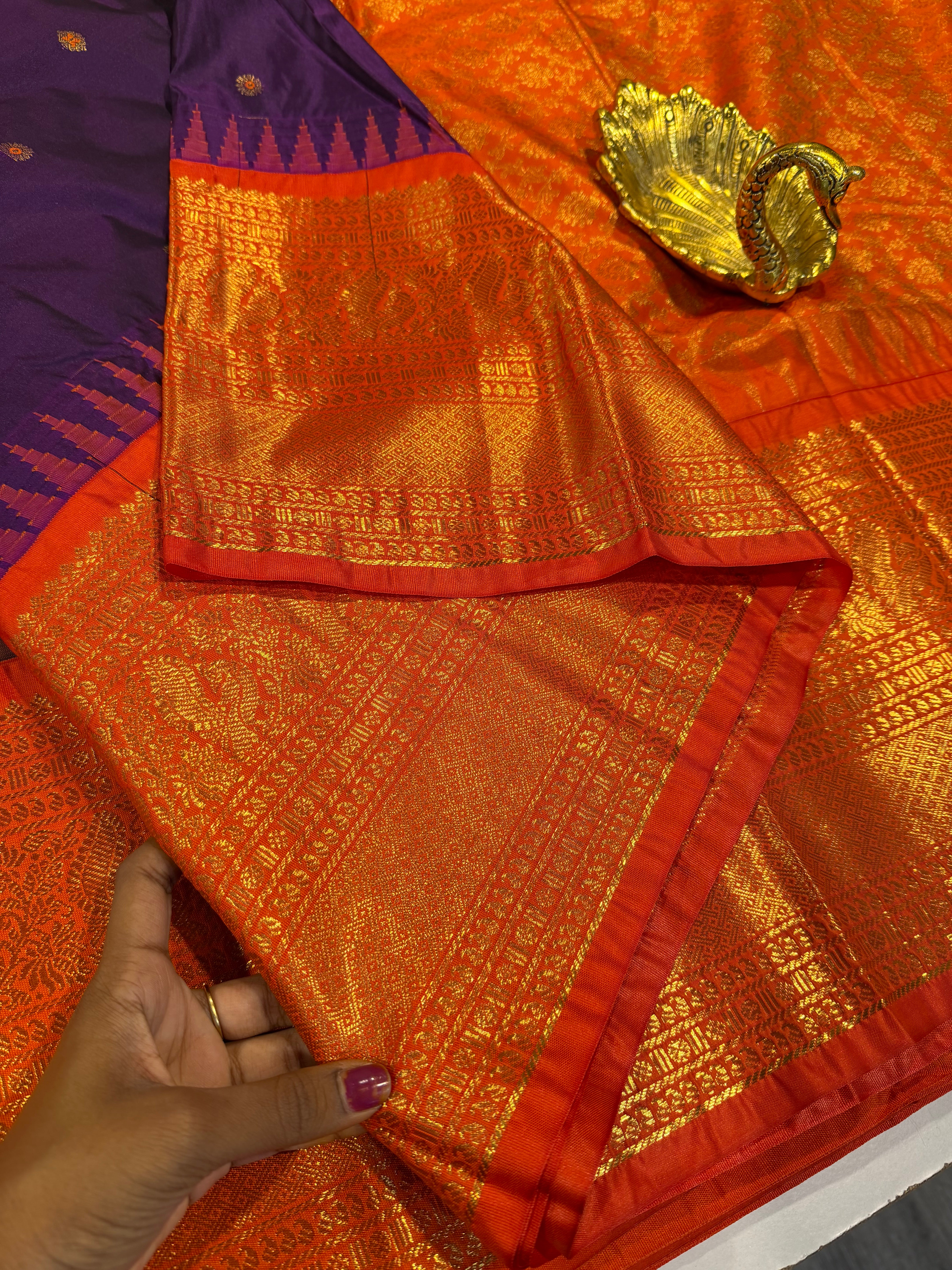 LD-G2299 vintage Semi Gadwal wine and orange with butta saree